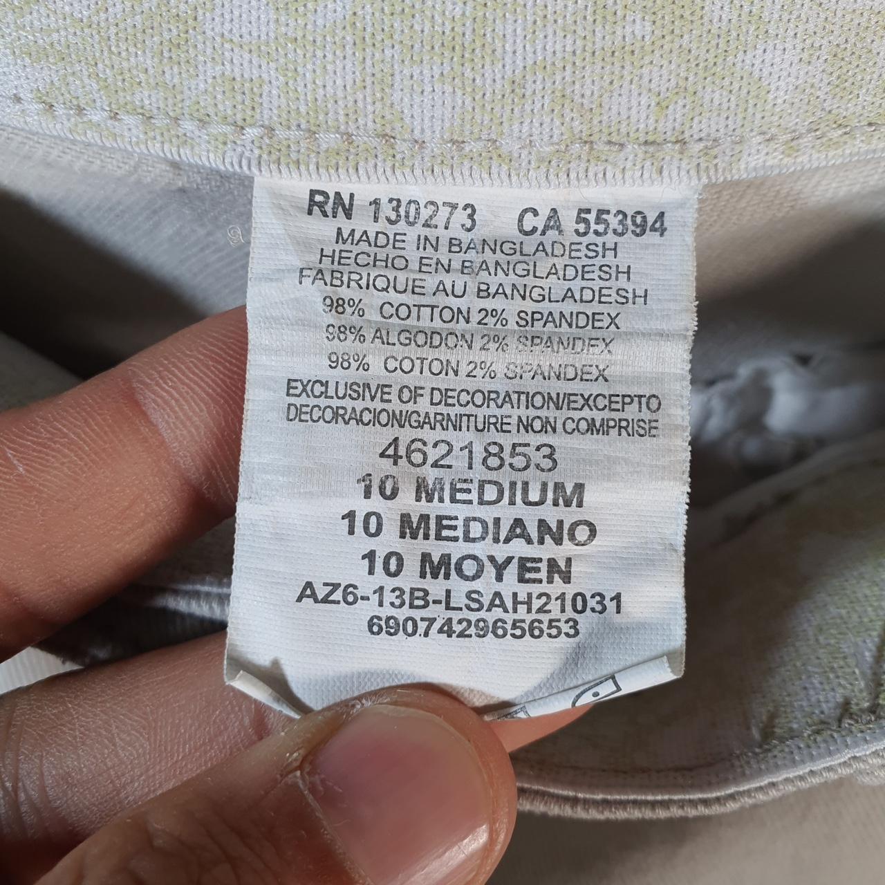 Vintage Lee Baggy Shorts Jorts Cargo Womens W32 Beige Relaxed Cargo