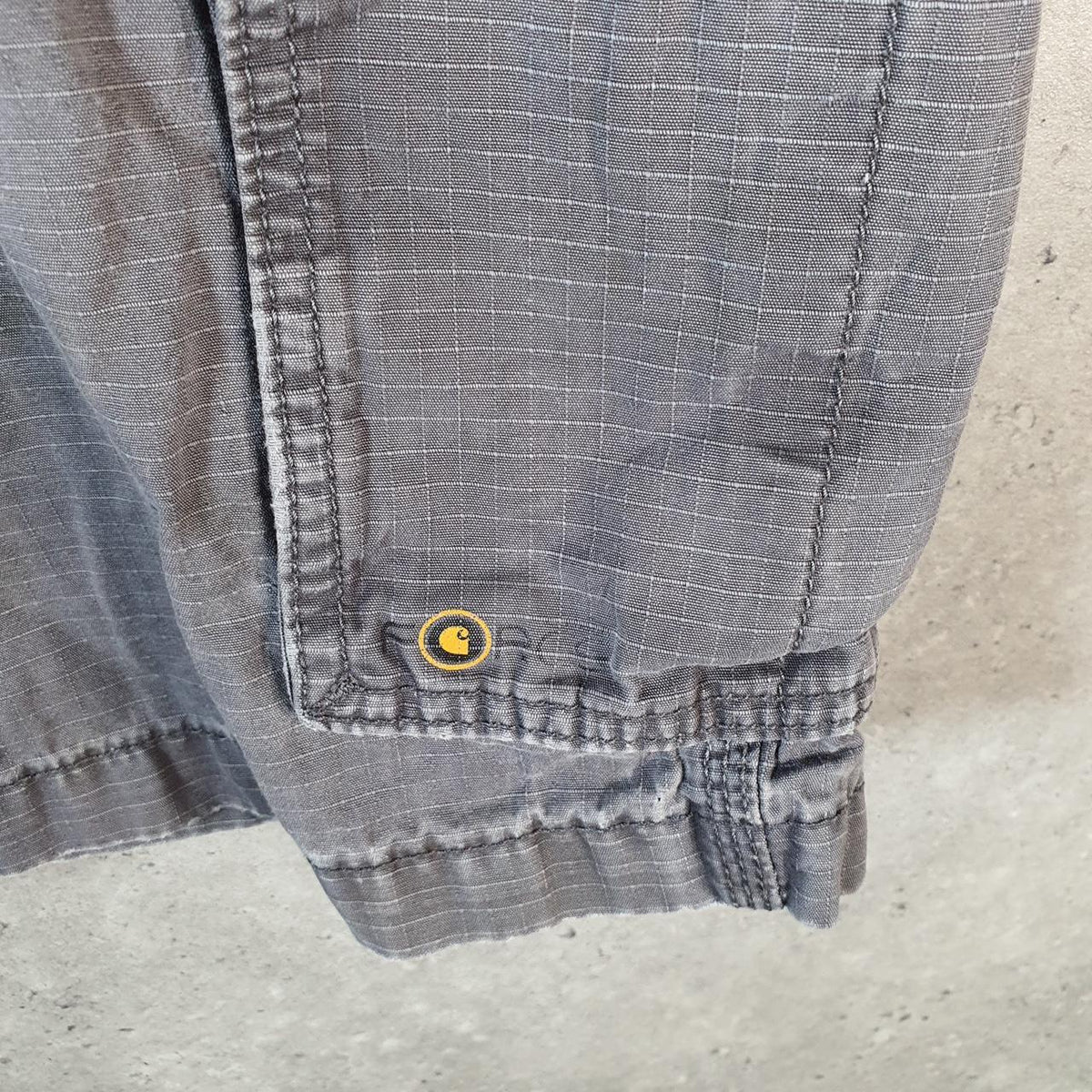 Vintage Carhartt Baggy Carpenter Shorts Jorts Cargo Men’s W40 Grey Relaxed Fit Workwear A4861