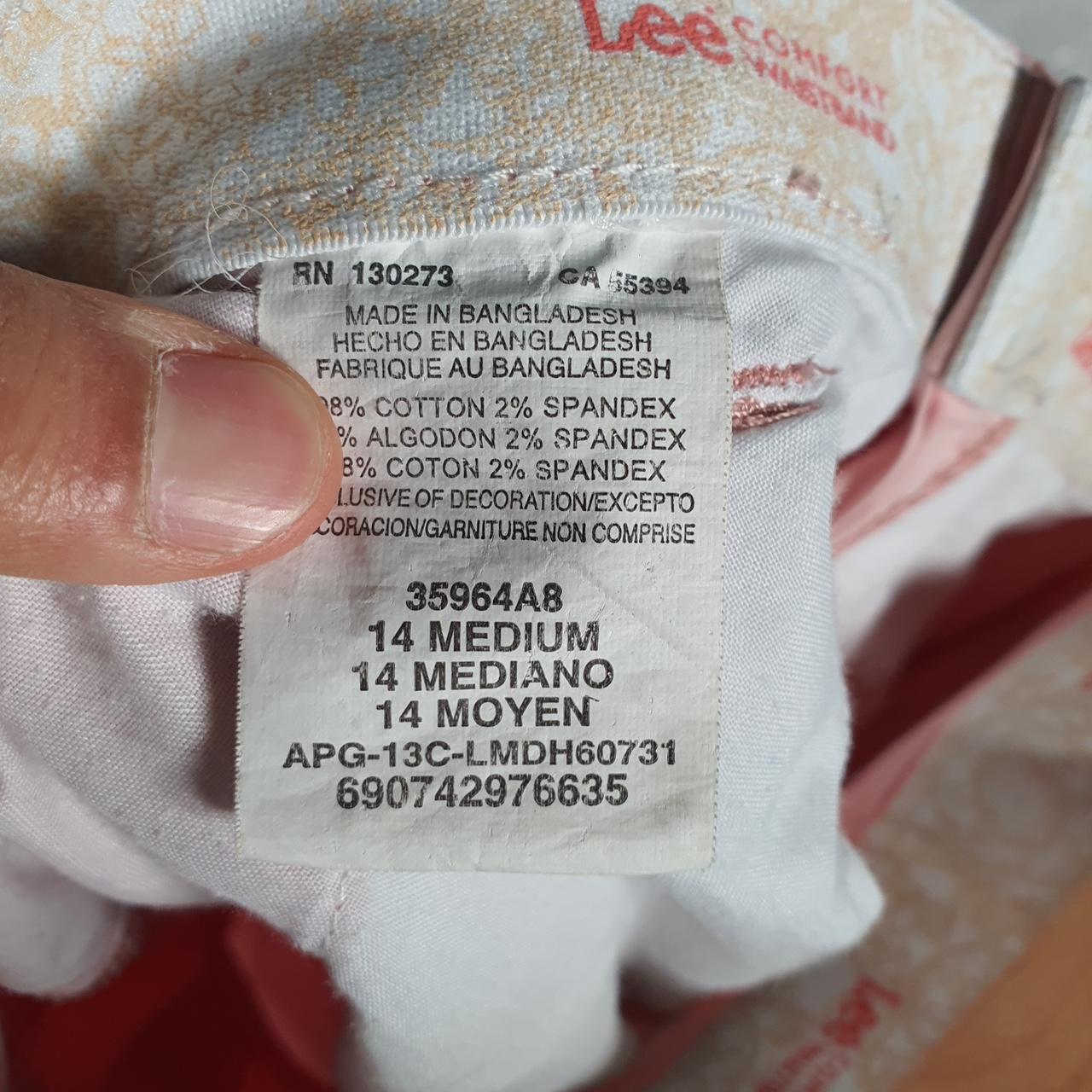 Vintage Lee Chino Shorts Jorts Cargo Womens W34 Pink Baggy Cotton A4396