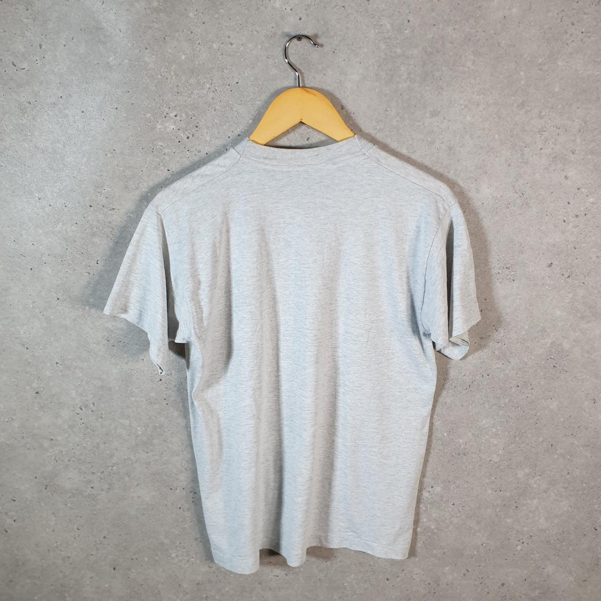 Vintage Green Lake WI Deer Fish Tree Boat 90s USA Single Stitch T Shirt Men’s Small Grey C9567