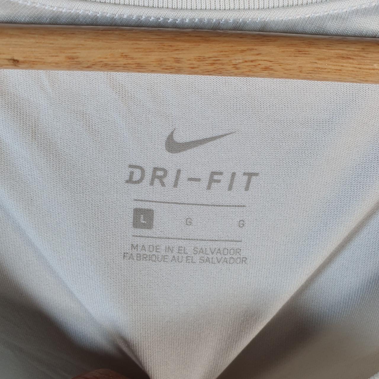 Vintage Nike Golf Dri Fit T Shirt Shirt Womens Large White Logo Athletic C9797