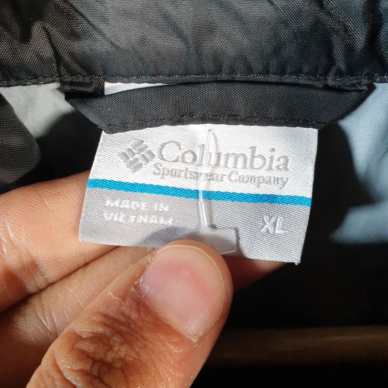 Vintage Columbia Windbreaker Track Jacket Womens XL Black USA Athletic