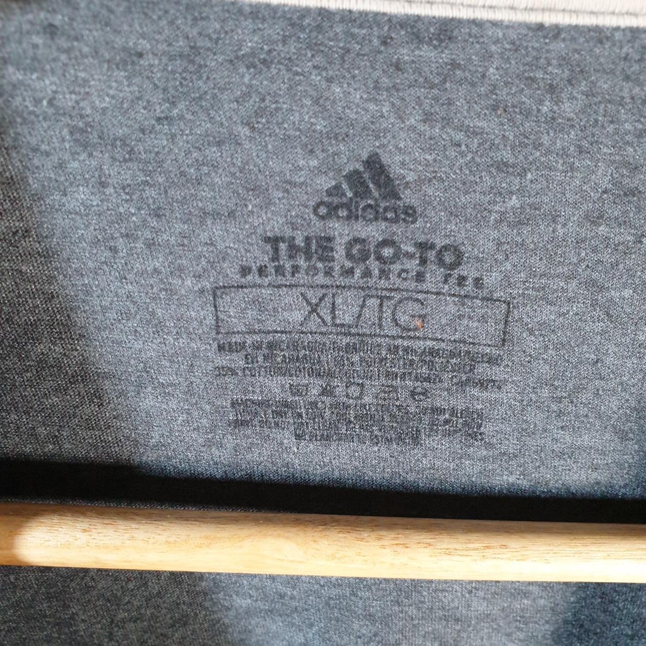 Vintage Adidas Go To Performance T Shirt Men’s XL Grey Three Stripes Logo Athletic