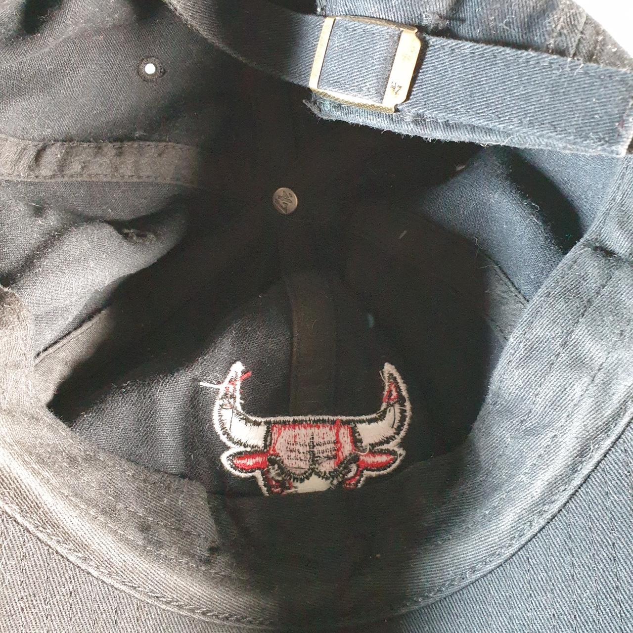 Vintage NFL Chicago Bears Adjustable Cap Men’s USA Spellout Athletic C8508