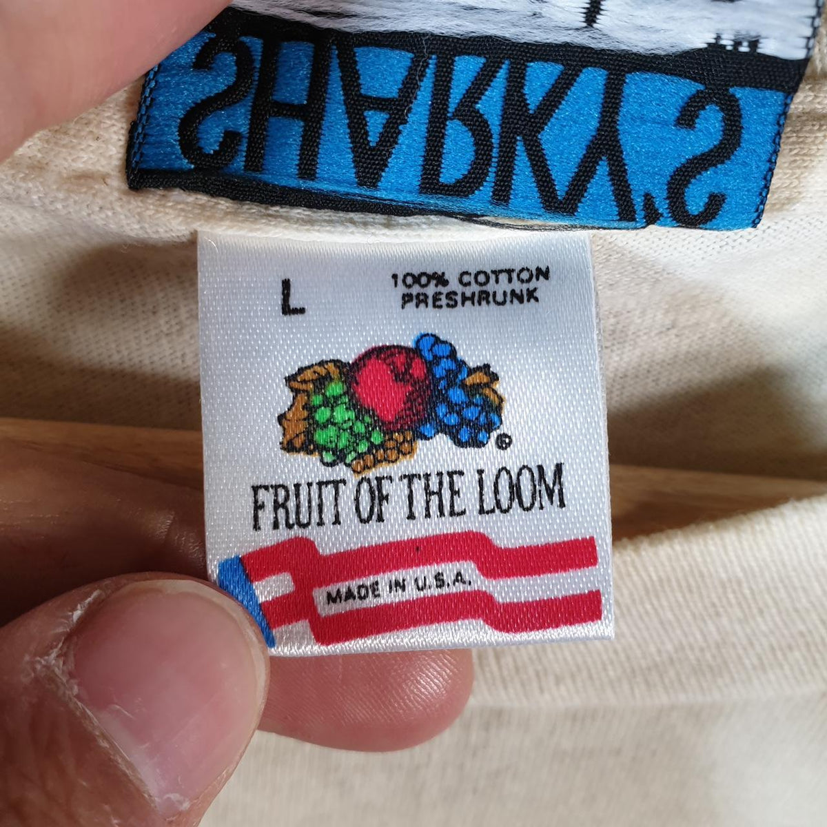 Vintage Best Fruit of the Loom Grant Sainsbury USA Single Stitch T Shirt Men’s Large White Big Fish Vintage