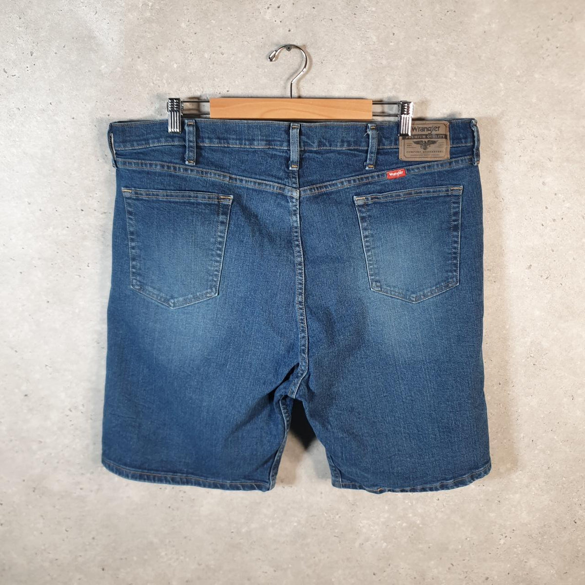 Vintage Wrangler Denim Shorts Jorts Cargo Men’s W40 Blue Baggy Cotton