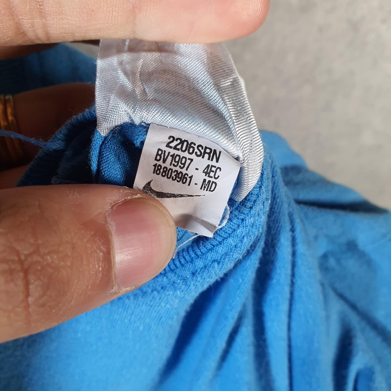 Vintage Nike Club T Shirt Shirt Men’s Medium Blue Spellout Logo Athletic C9576