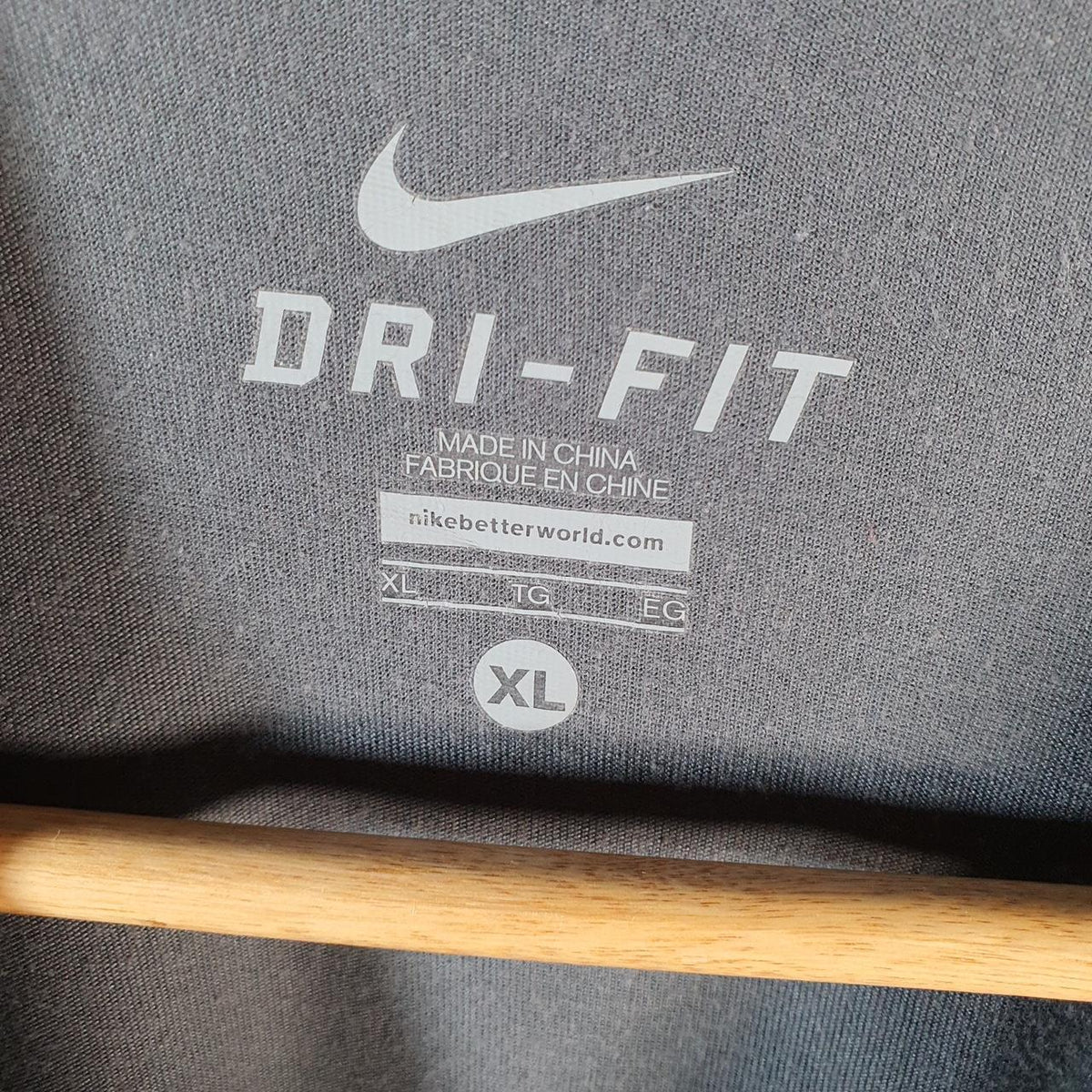 Vintage Nike Dri Fit Unleash Speed T Shirt Men’s XL Grey Logo Swoosh Athletic