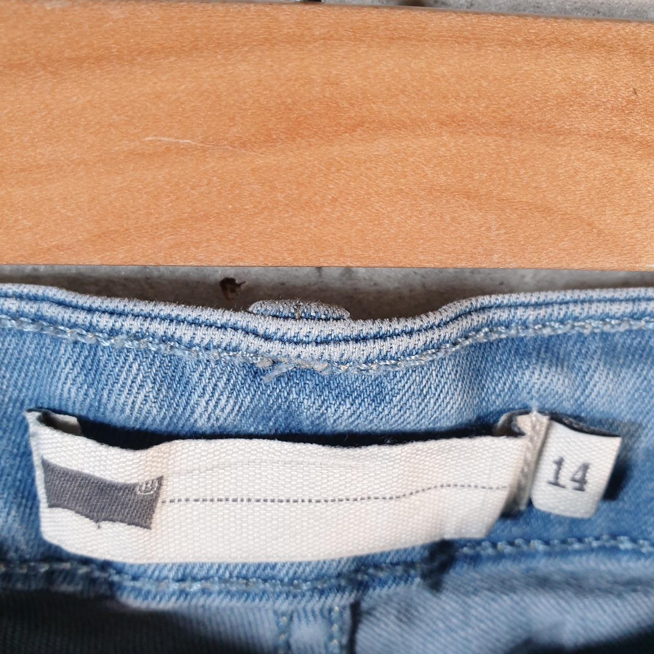 Vintage Levi’s Baggy Shorts Jorts Cargo Womens W32 Blue relaxed Denim