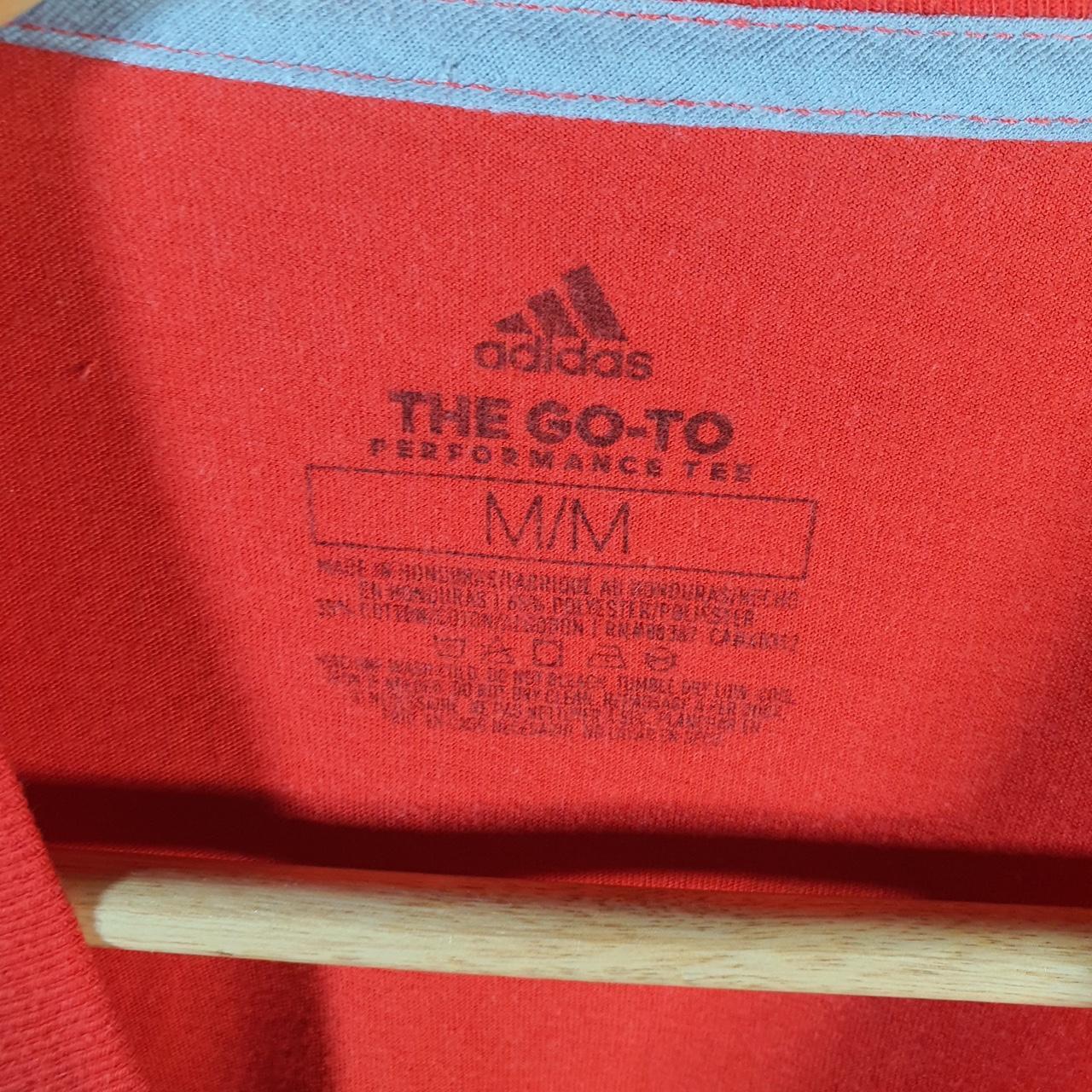 Vintage Adidas Go To Performance Tee T Shirt Men’s Medium Orange Three Stripes Logo