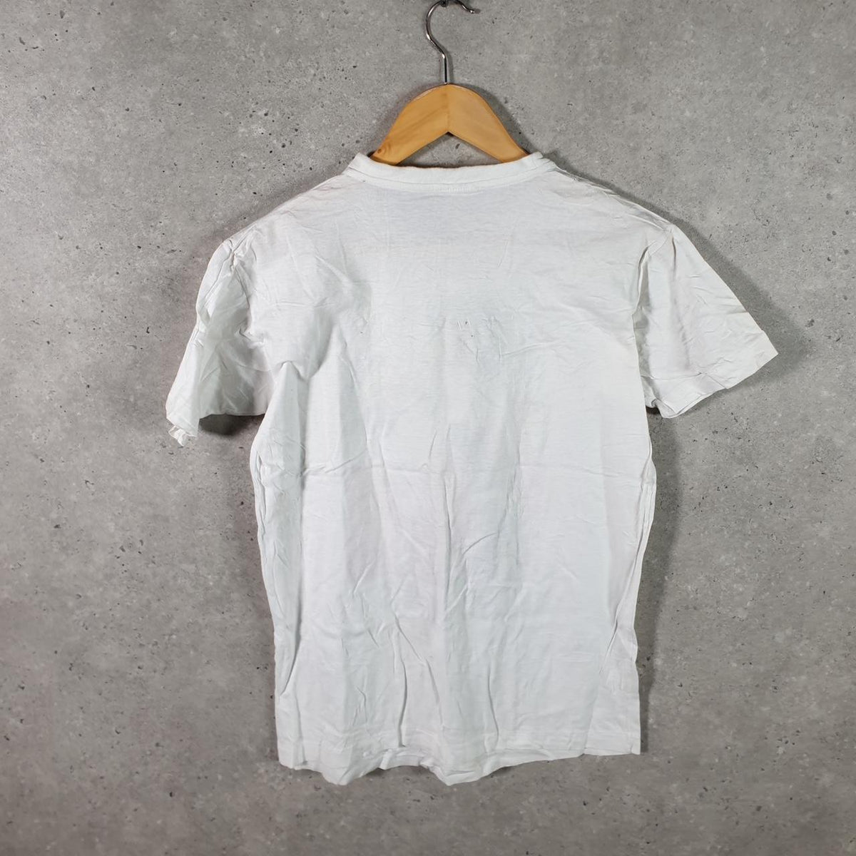 Vintage Chinese Graphic 90s USA Single Stitch T Shirt Men’s XS XSmall White Big Fish Vintage