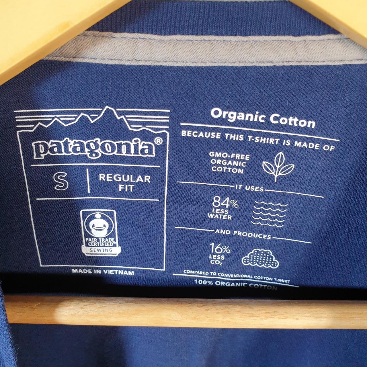 Vintage Patagonia Organic Cotton T Shirt Men’s Small Navy Blue Regular Fit Spellout Logo