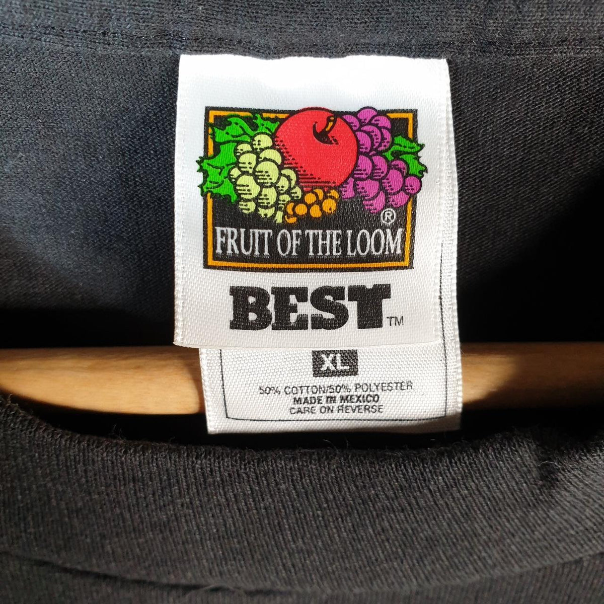 Vintage Best Fruit of the Loom Oliver Twist USA Single Stitch T Shirt Men’s XL Black 5