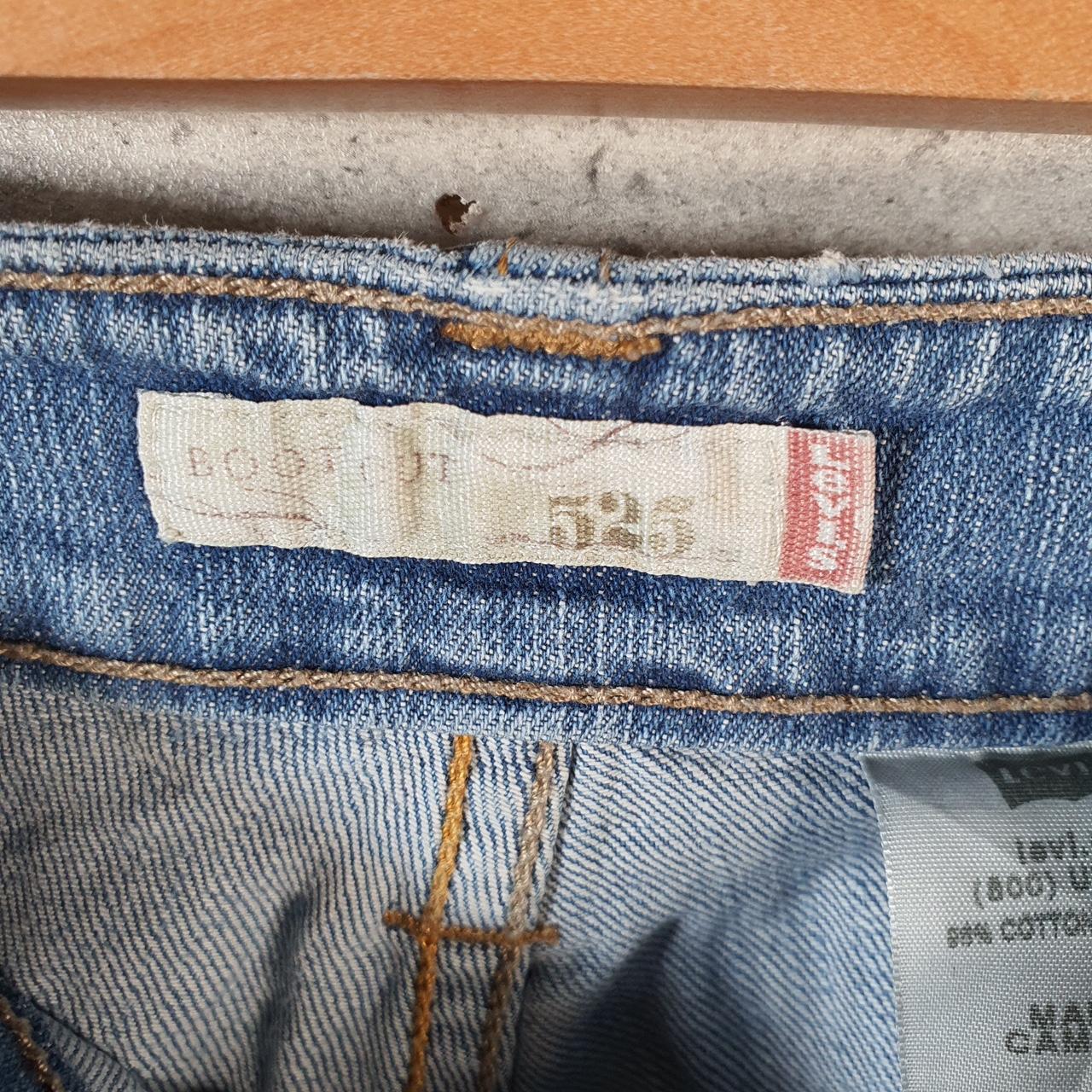 Vintage Levi’s 525 Cut Off Baggy Shorts Jorts Cargo Womens W30 Blue Relaxed Denim