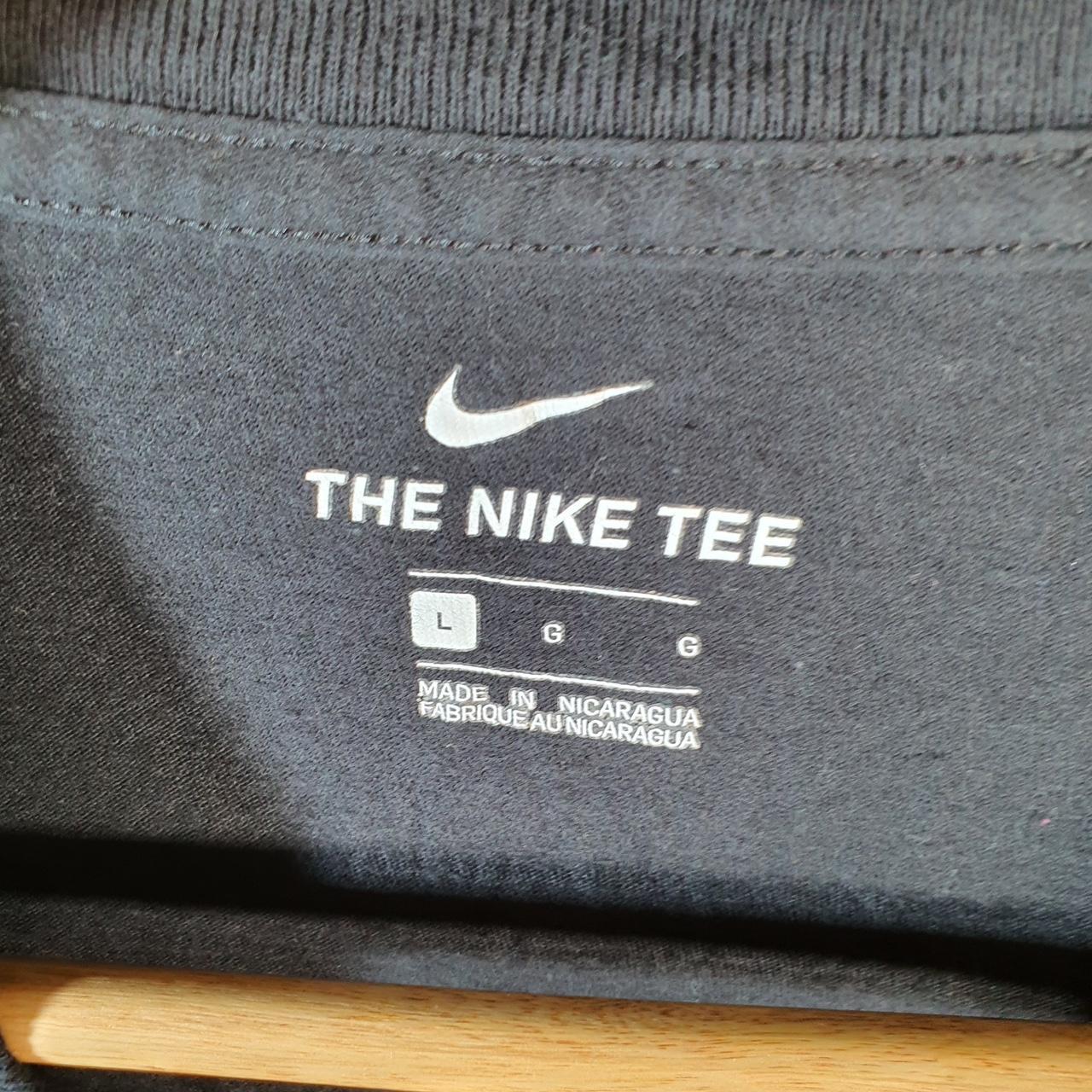 Vintage Nike Club Spellout T Shirt Men’s Large Black Logo Swoosh Athletic