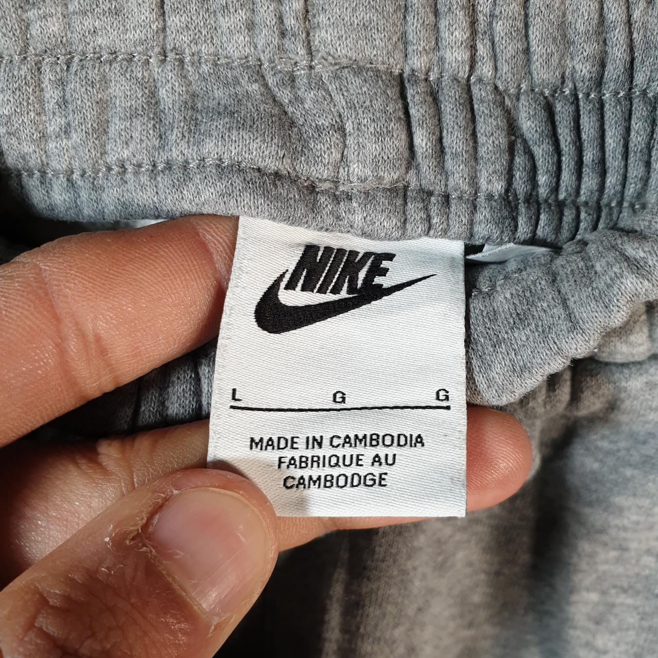 Vintage Nike Club Sweatpant Joggers Womens Large Grey Swoosh Sports Tracksuit Big Fish Vintage