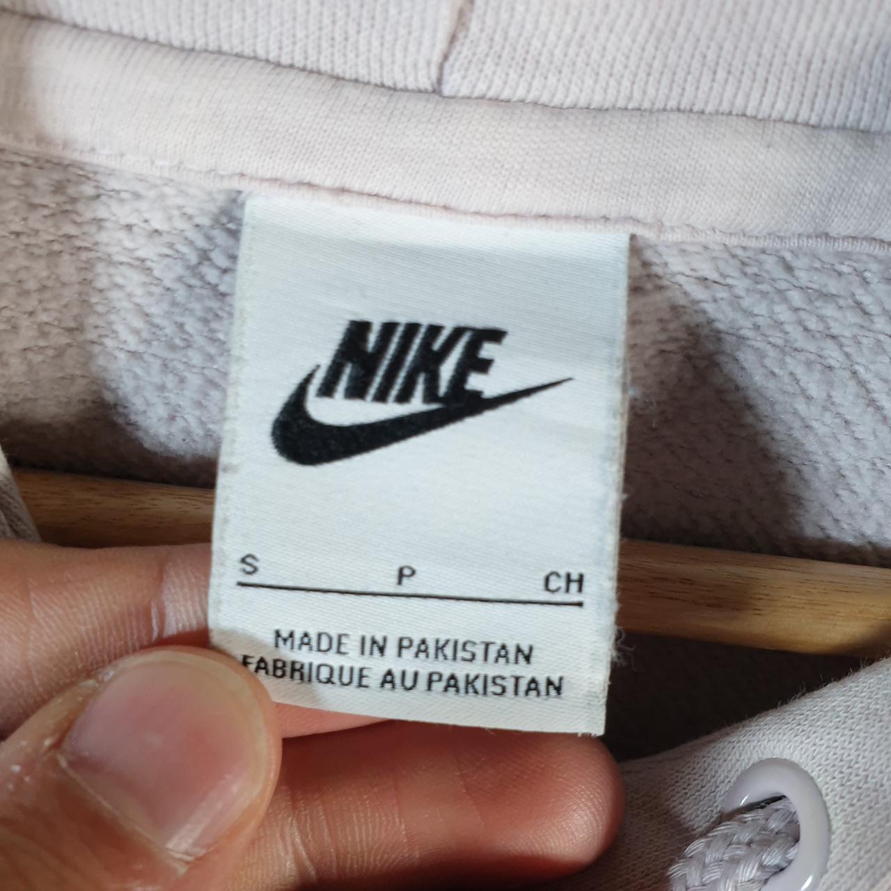 Vintage Nike Club Embroidered Hoodie Men’s Small Pink Swoosh Y2K Pullover