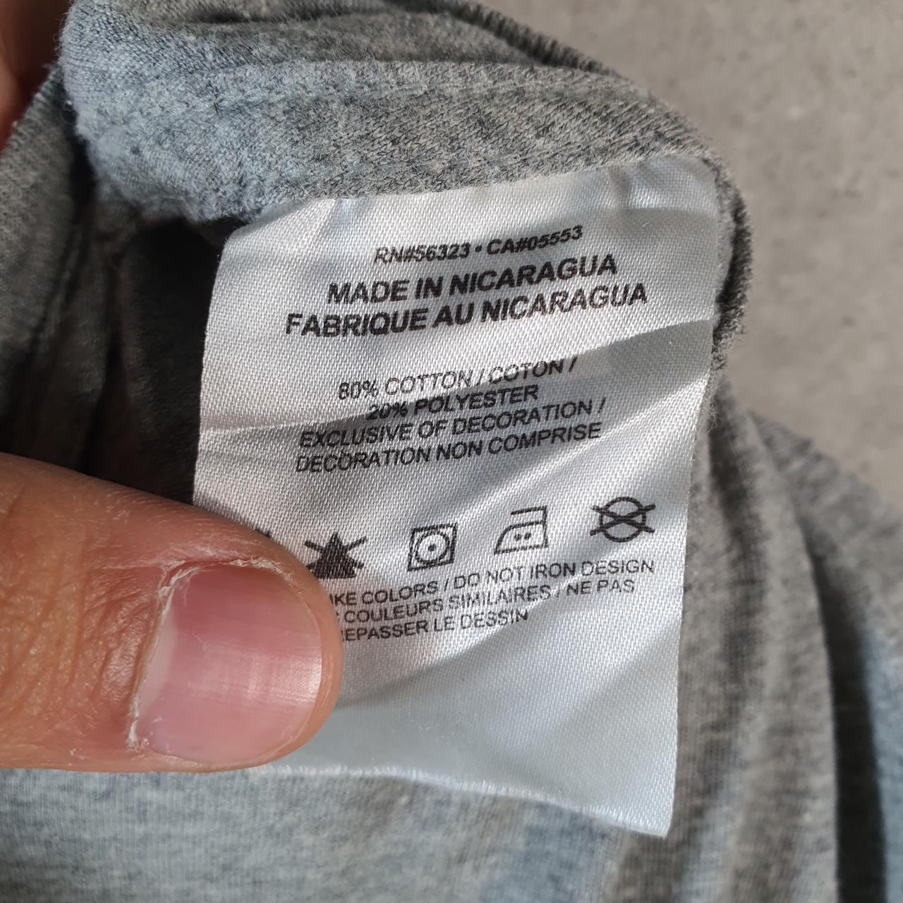 Vintage Nike T Shirt Men’s XL Grey Printed Single Swoosh Logo Athletic Big Fish Vintage