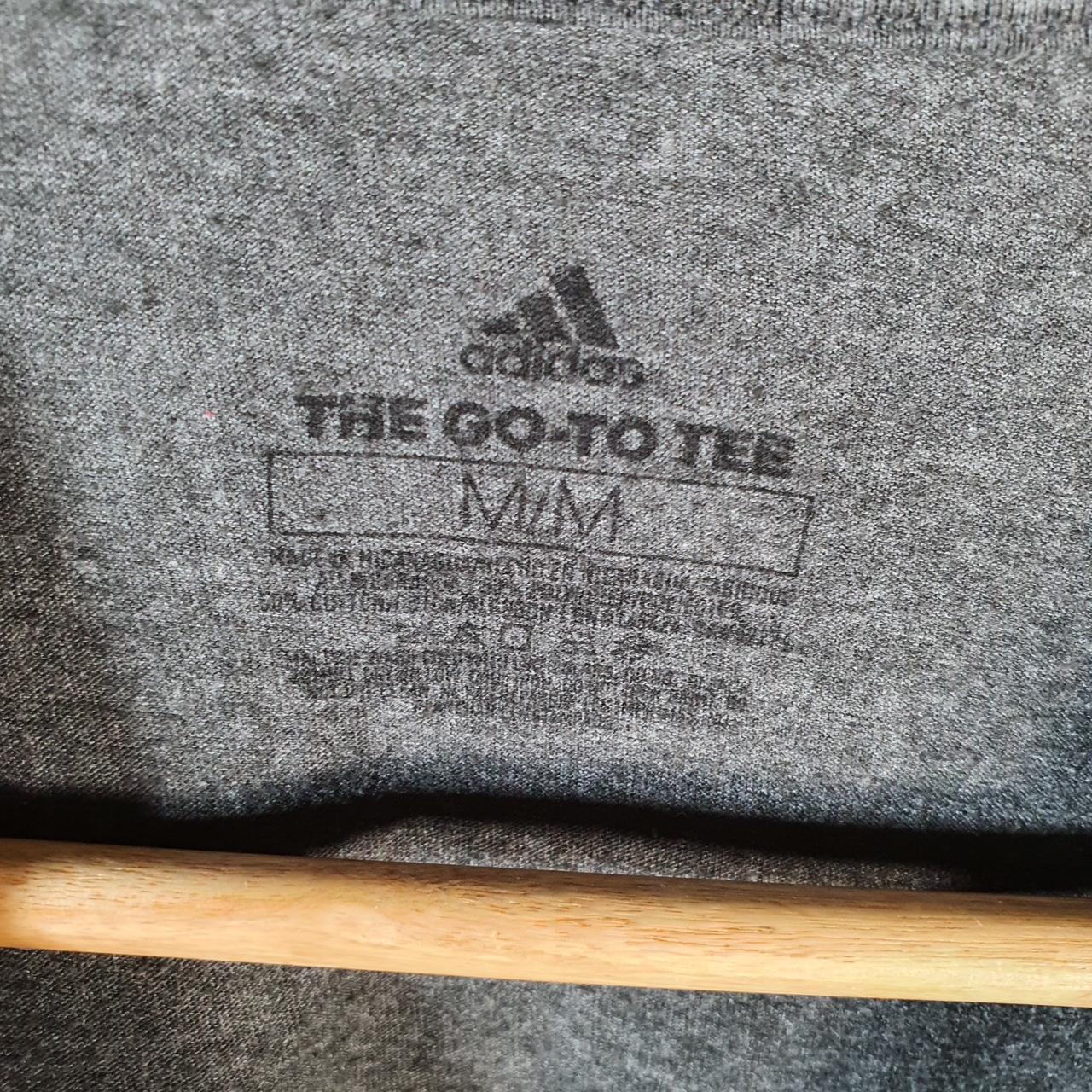 Vintage Adidas Go To Tee T Shirt Men’s Medium Grey Three Stripes Logo Athletic