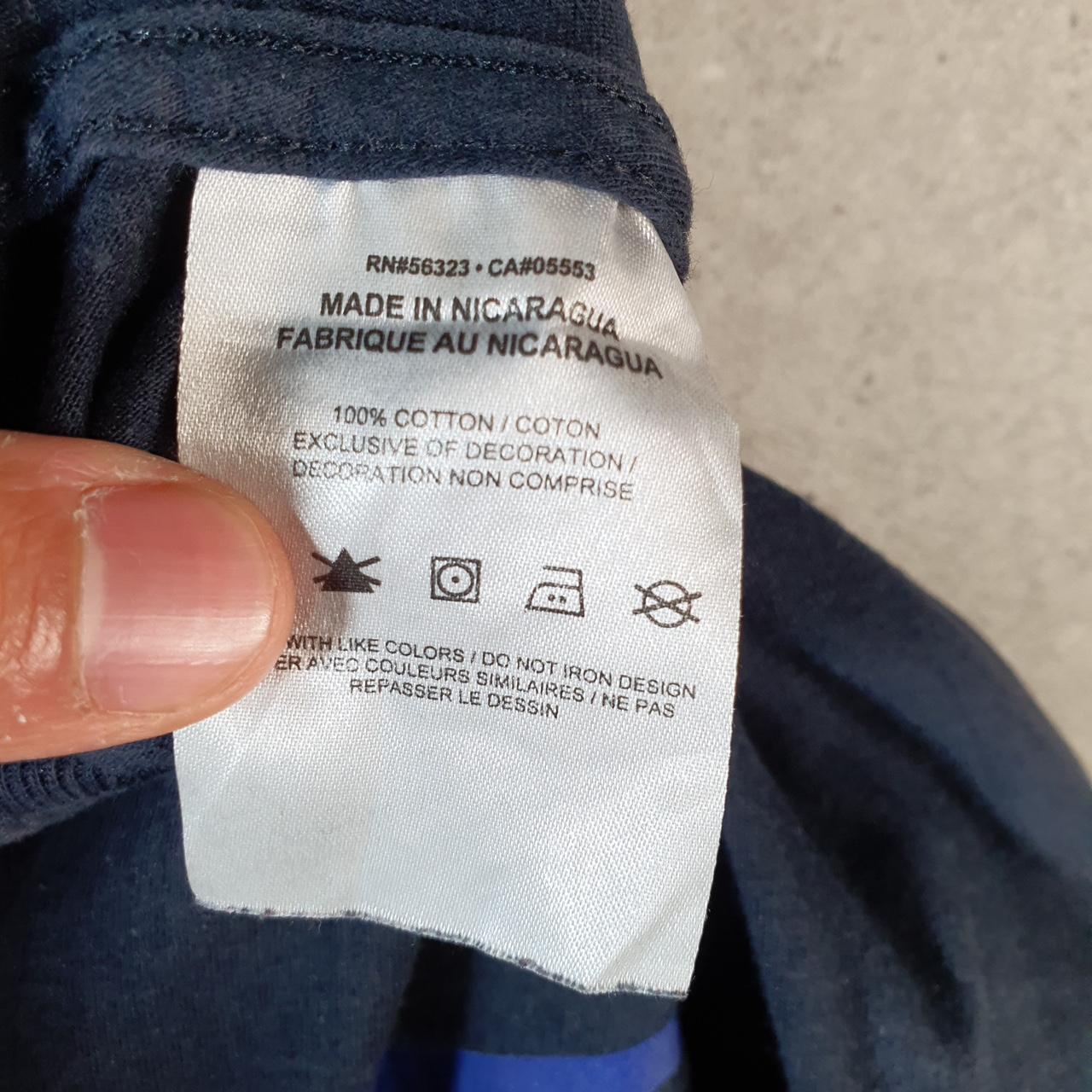 Vintage Nike T Shirt Men’s Medium Navy Blue Printed Single Swoosh Logo Athletic Big Fish Vintage