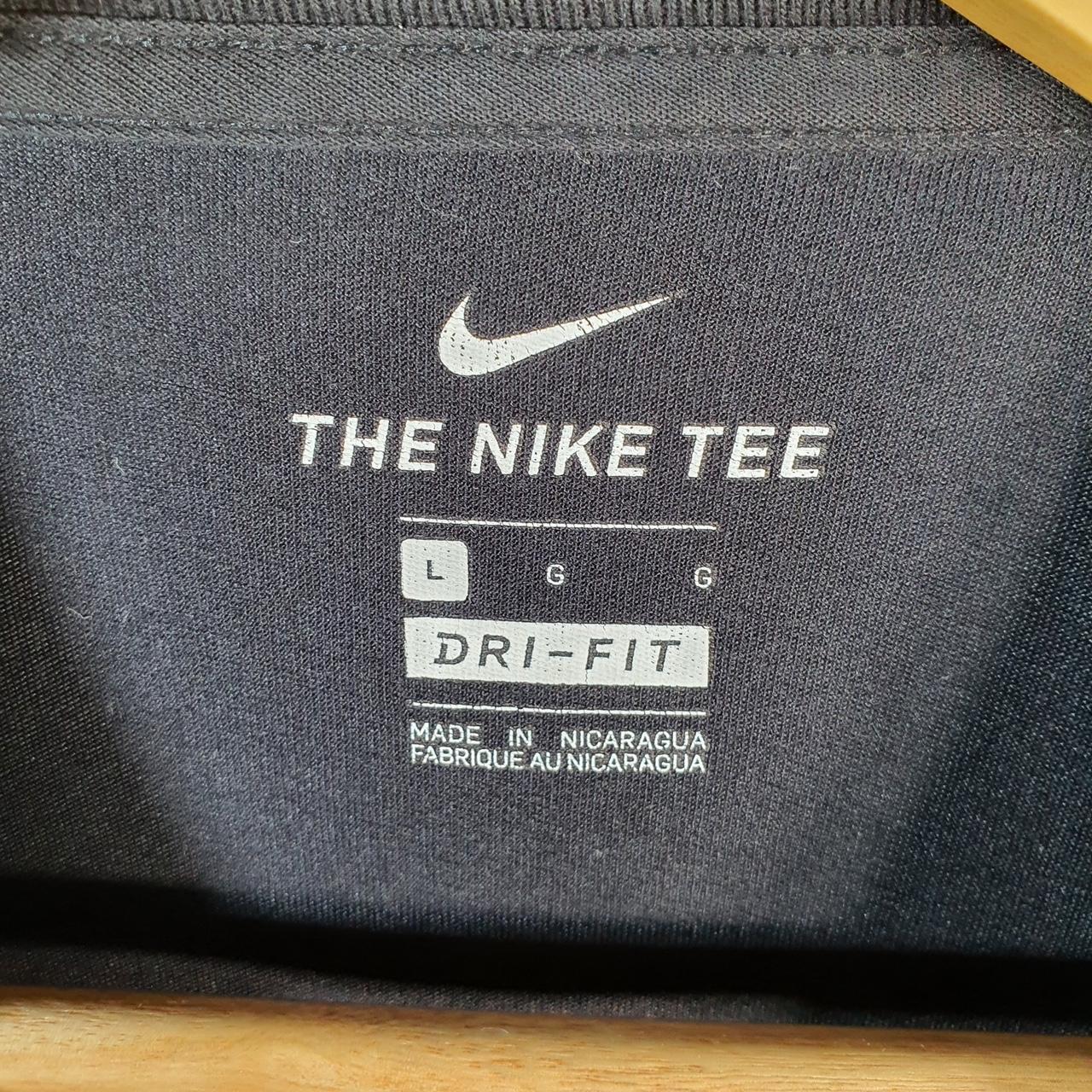 Vintage Nike Dri Fit North Canada T Shirt Men’s Large Black Swoosh Y2K Logo
