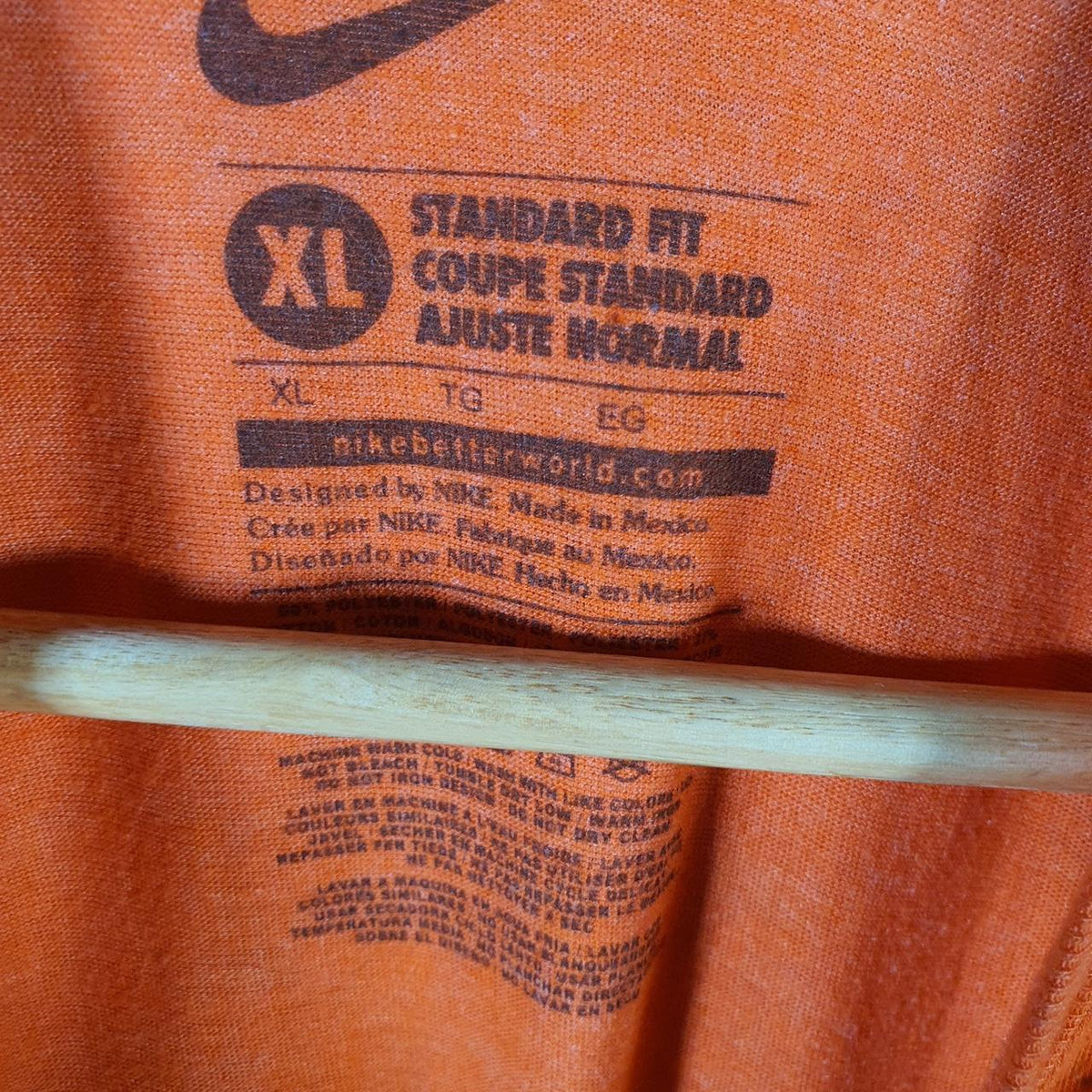 Vintage Nike Illini T Shirt Men’s XL Orange Logo Spellout Swoosh Athletic