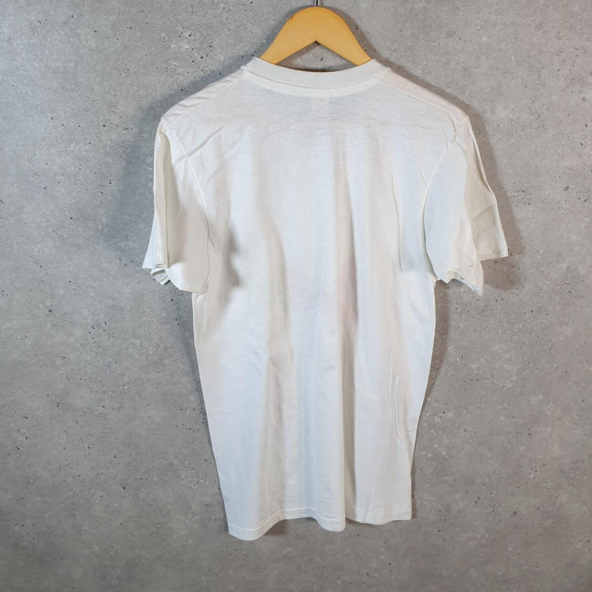 Vintage Hanes Bird Flowers 90s USA Single Stitch T Shirt Men’s Medium White C8963