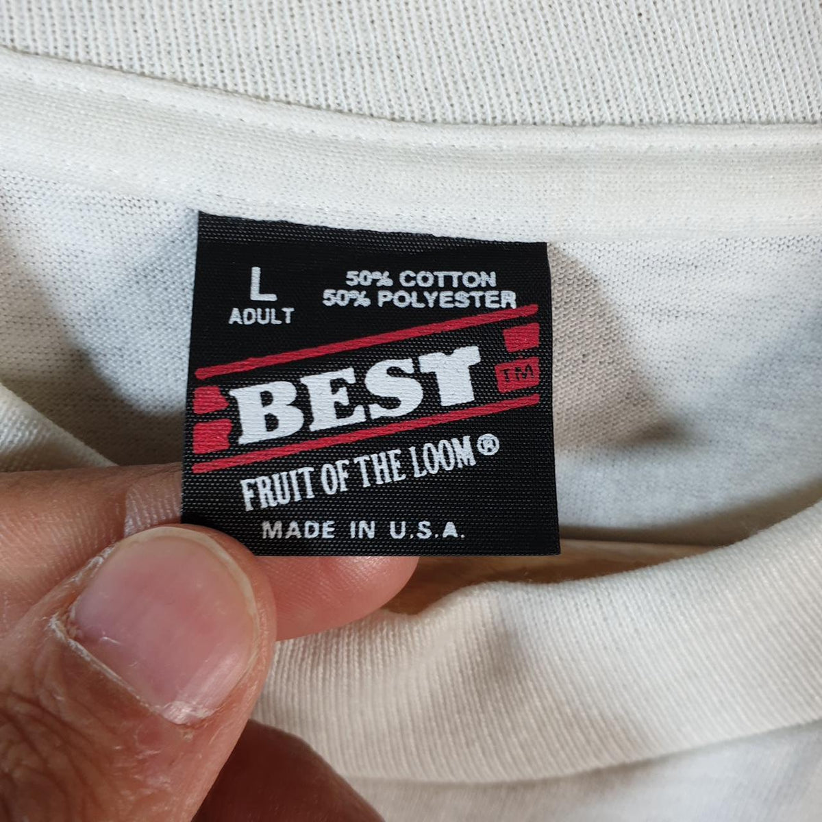 Vintage Best Fruit of the Loom Las Vegas USA Single Stitch T Shirt Men’s Large White Big Fish Vintage