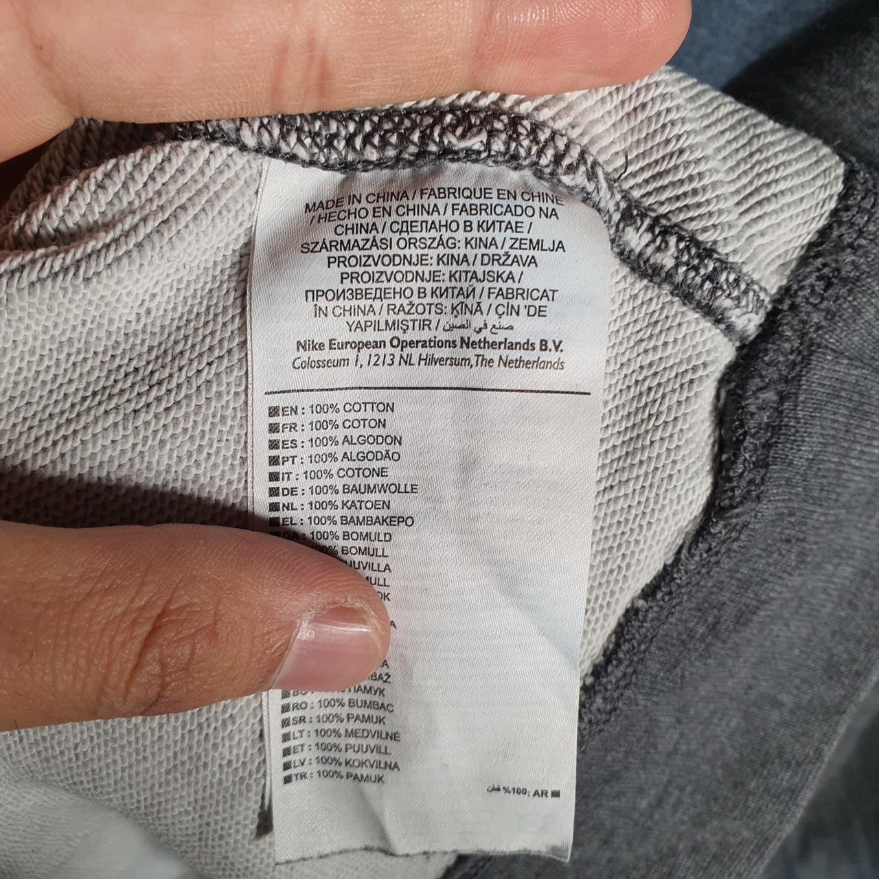 Vintage Nike Club Sweatshirt Men’s Medium Grey Swoosh Y2K Pullover Logo