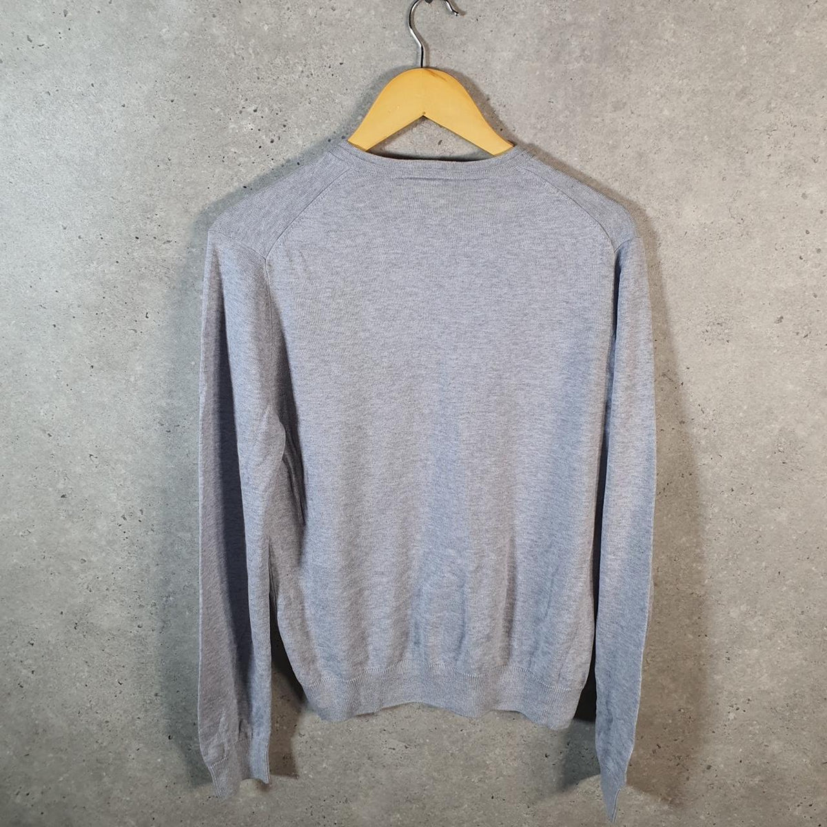 Vintage Lacoste Sweatshirt Men’s Small Grey Pullover Logo Y2K Jumper Logo