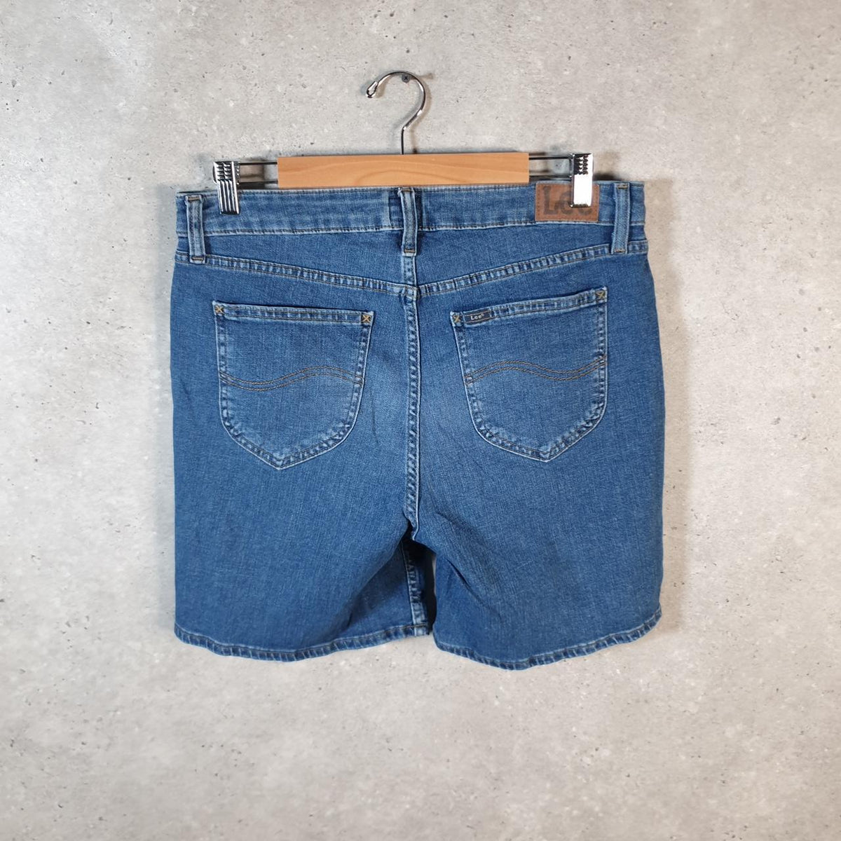 Vintage Lee Baggy Shorts Jorts Cargo Womens W32 Blue Relaxed Denim