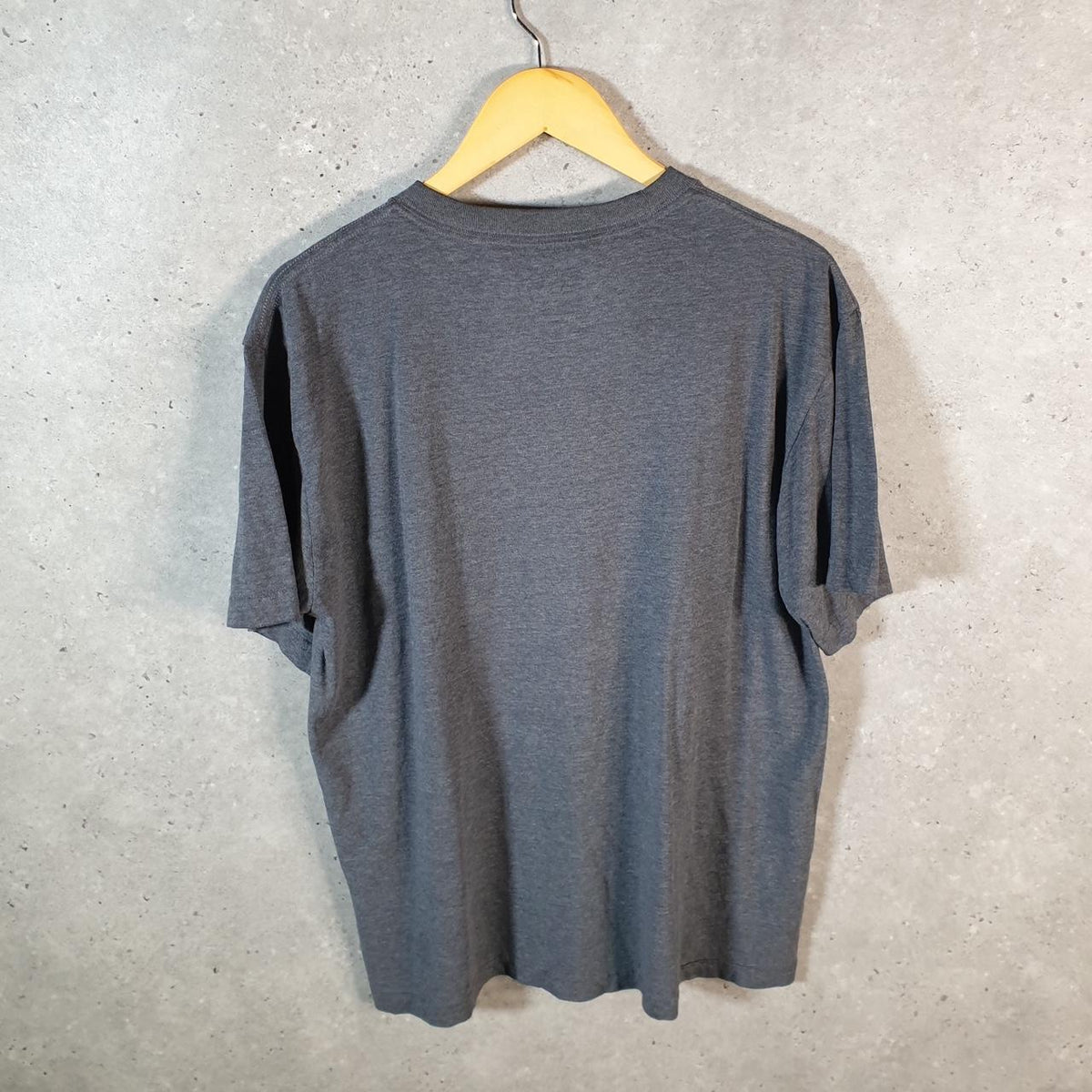 Vintage Adidas Spellout T Shirt Men’s XL Grey Three Stripes Athletic Logo