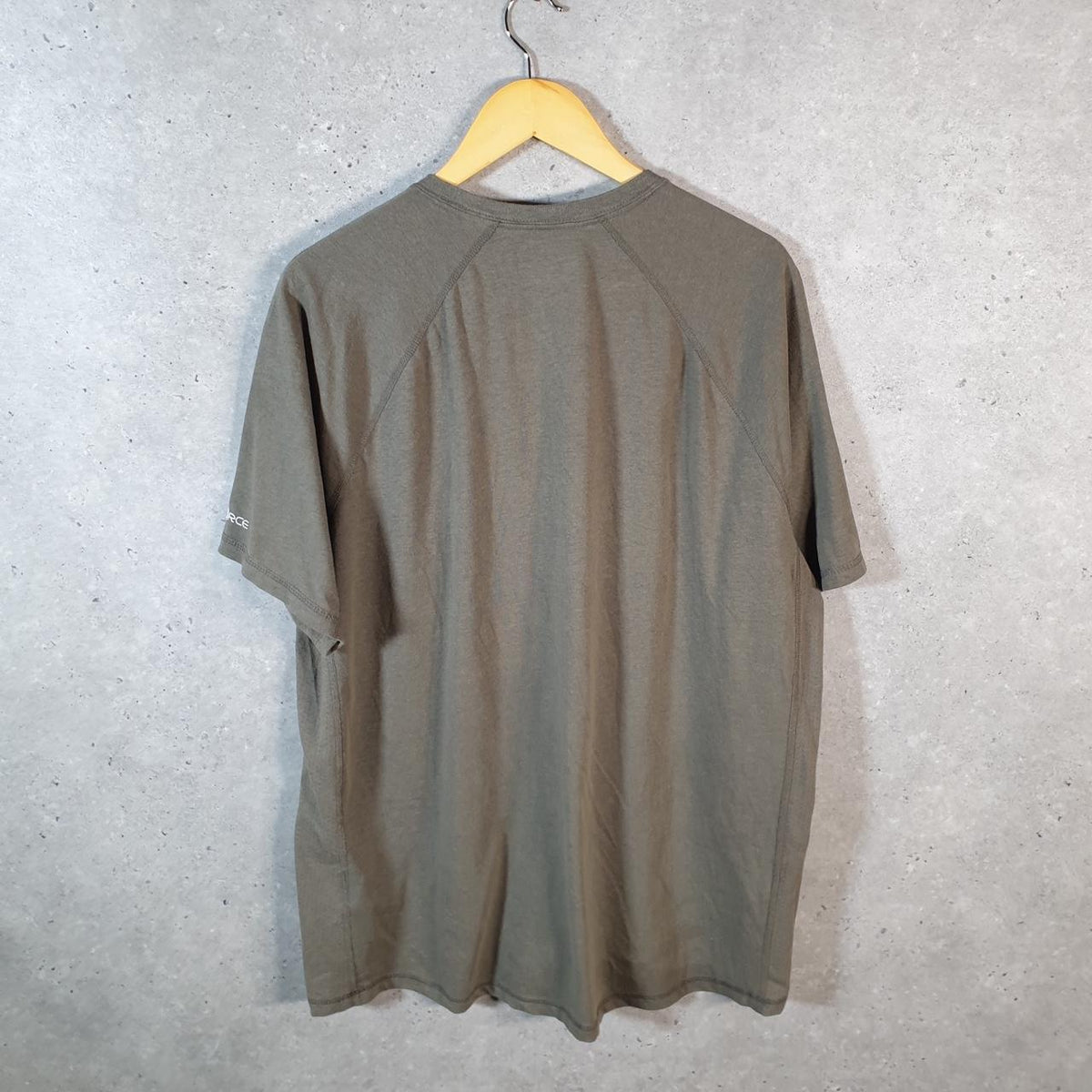 Vintage Carhartt Pocket T Shirt Men’s XL Grey Workwear Chore Utility Relaxed Fit C9174