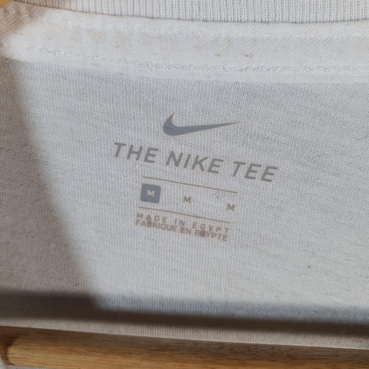 Vintage Nike Spellout T Shirt Men’s Medium White Logo Swoosh Skinny Fit Athletic