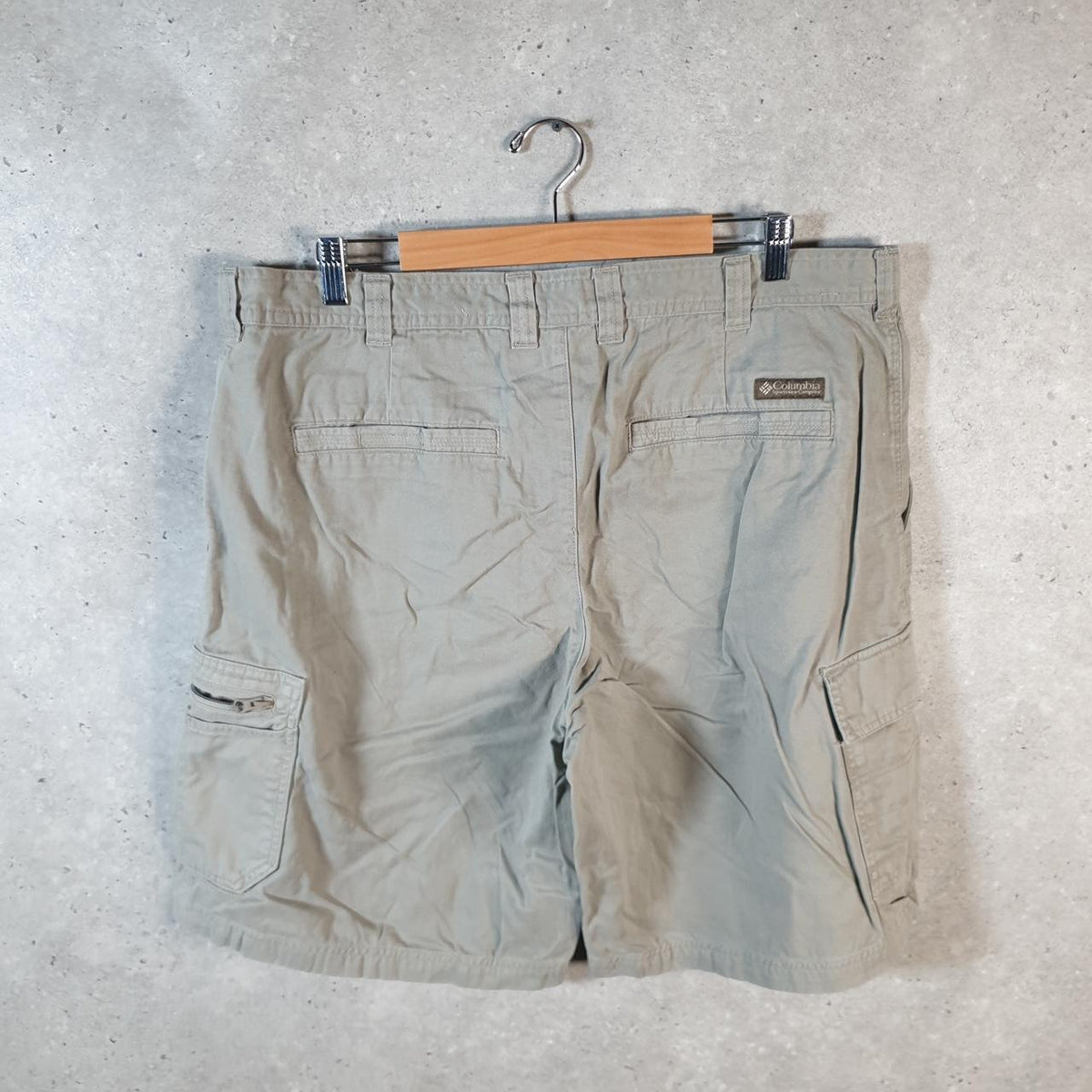 Vintage Columbia Carpenter Shorts Jorts Cargo Men’s W38 Brown Athletic Hiking Baggy