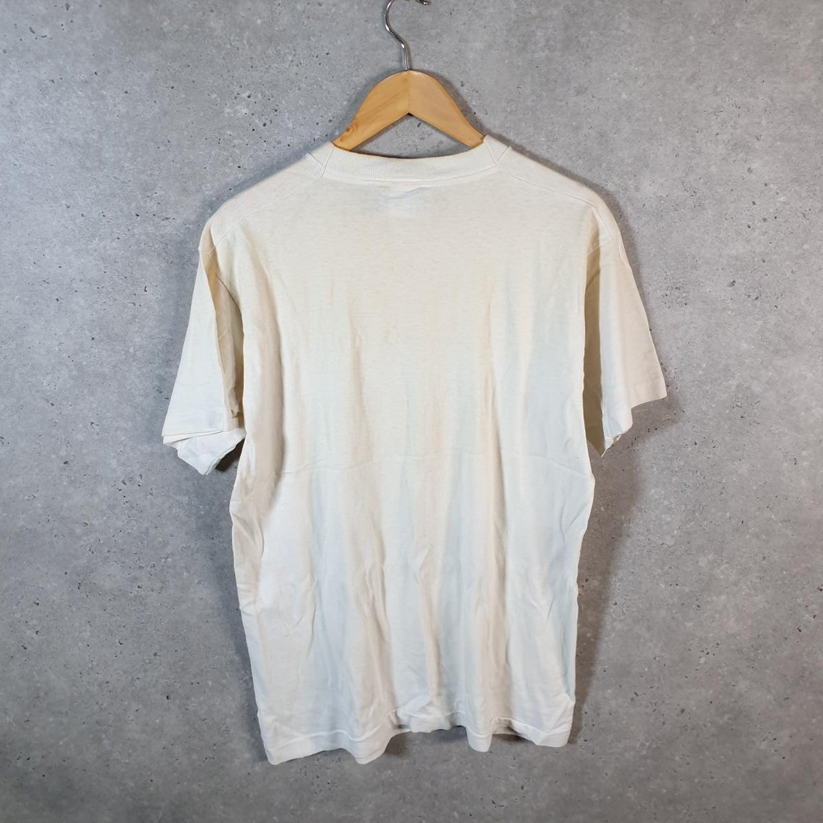 Vintage Best Fruit of the Loom Grant Sainsbury USA Single Stitch T Shirt Men’s Large White Big Fish Vintage