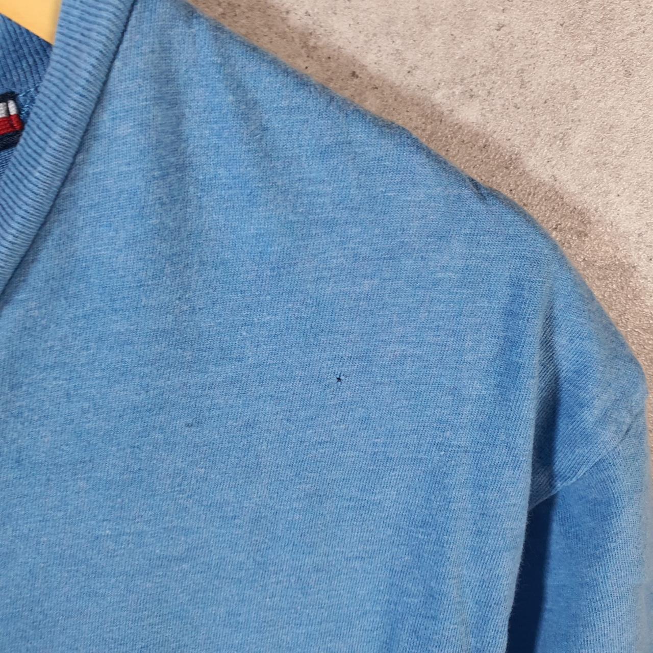 Vintage Tommy Hilfiger T Shirt Men’s Large Blue Classic Fit Embroidered Logo