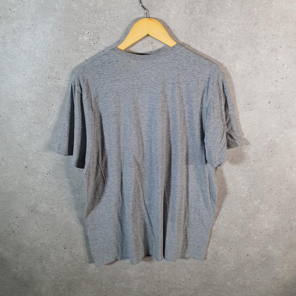 Vintage Nike Graphic Spellout T Shirt Men’s XL Grey Logo Swoosh Athletic