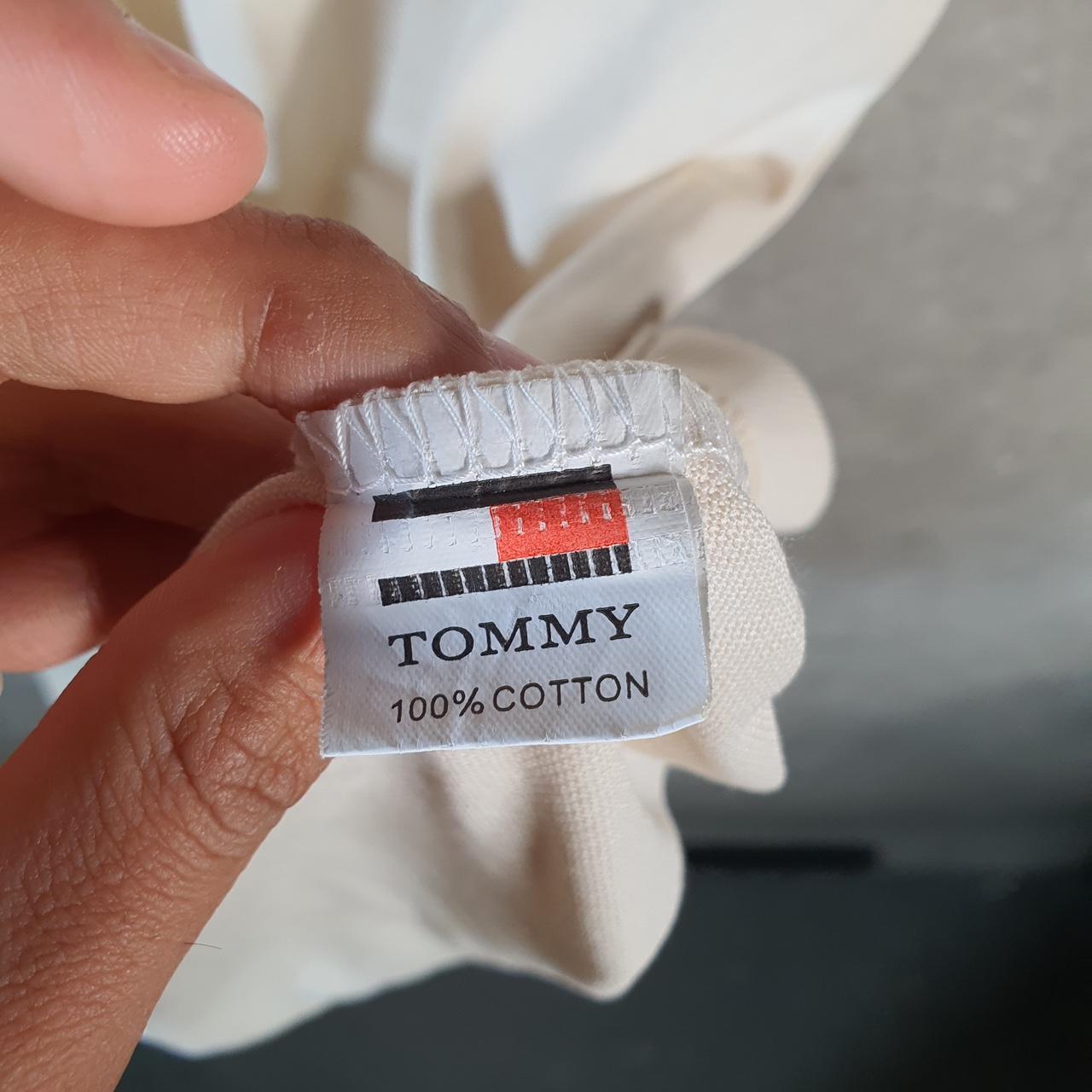 Vintage Tommy Hilfiger Polo Shirt Men’s Large Beige Custom Fit Embroidered Logo