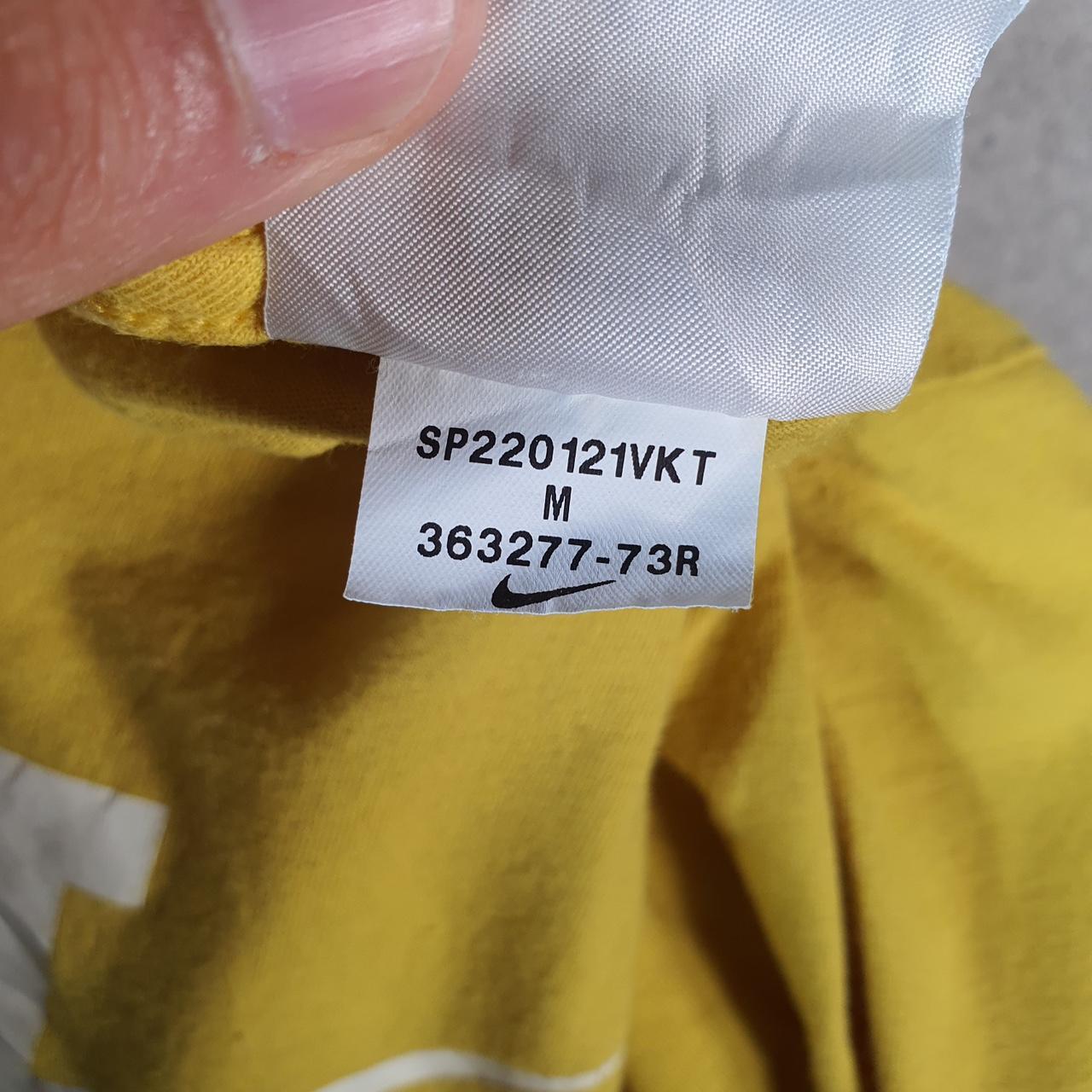 Vintage Nike Spellout Just Do It T Shirt Men’s Medium Yellow Logo Swoosh Athletic