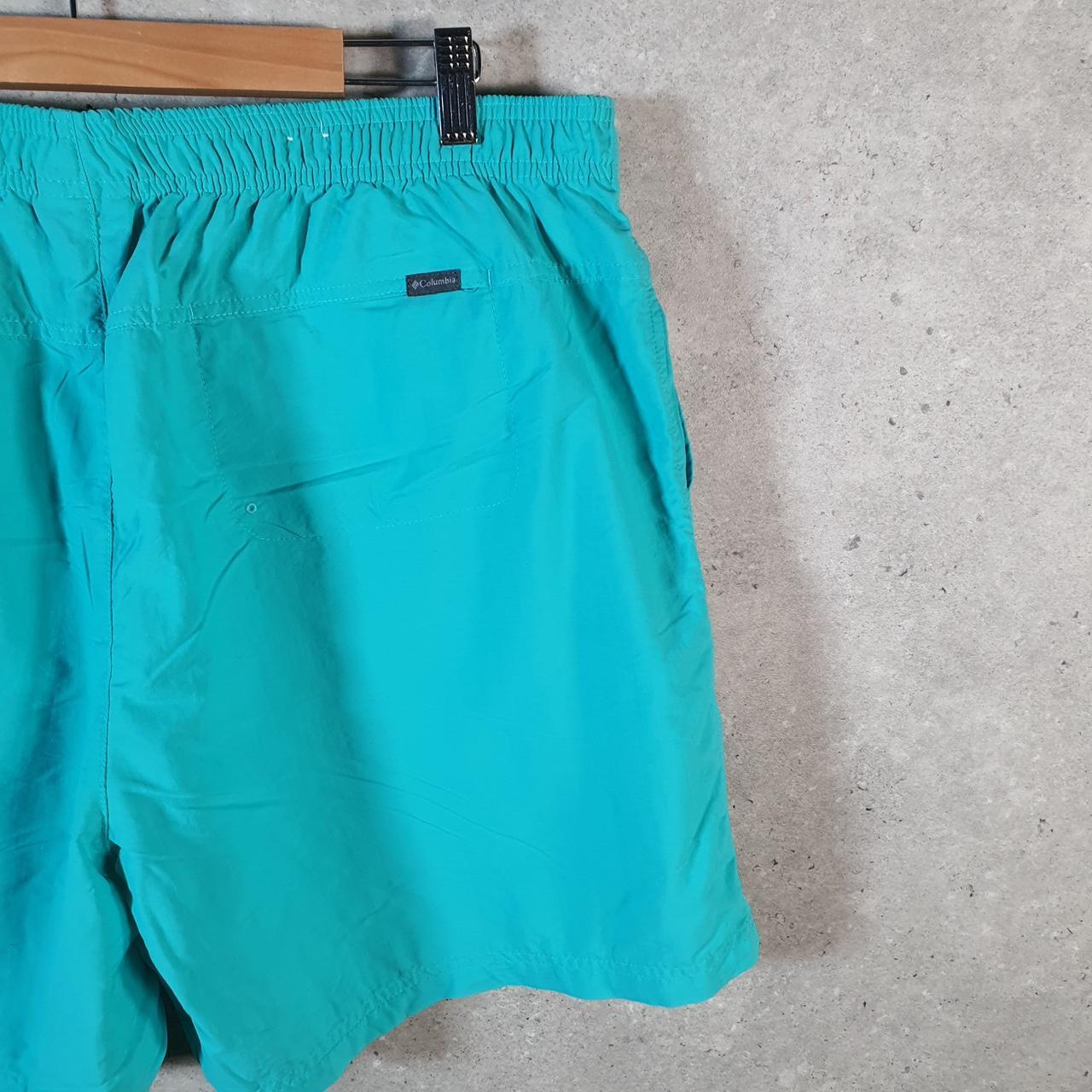 Vintage Columbia Shorts Jorts Cargo Men’s 2XL Blue Athletic Hiking Fishing Gear A4402