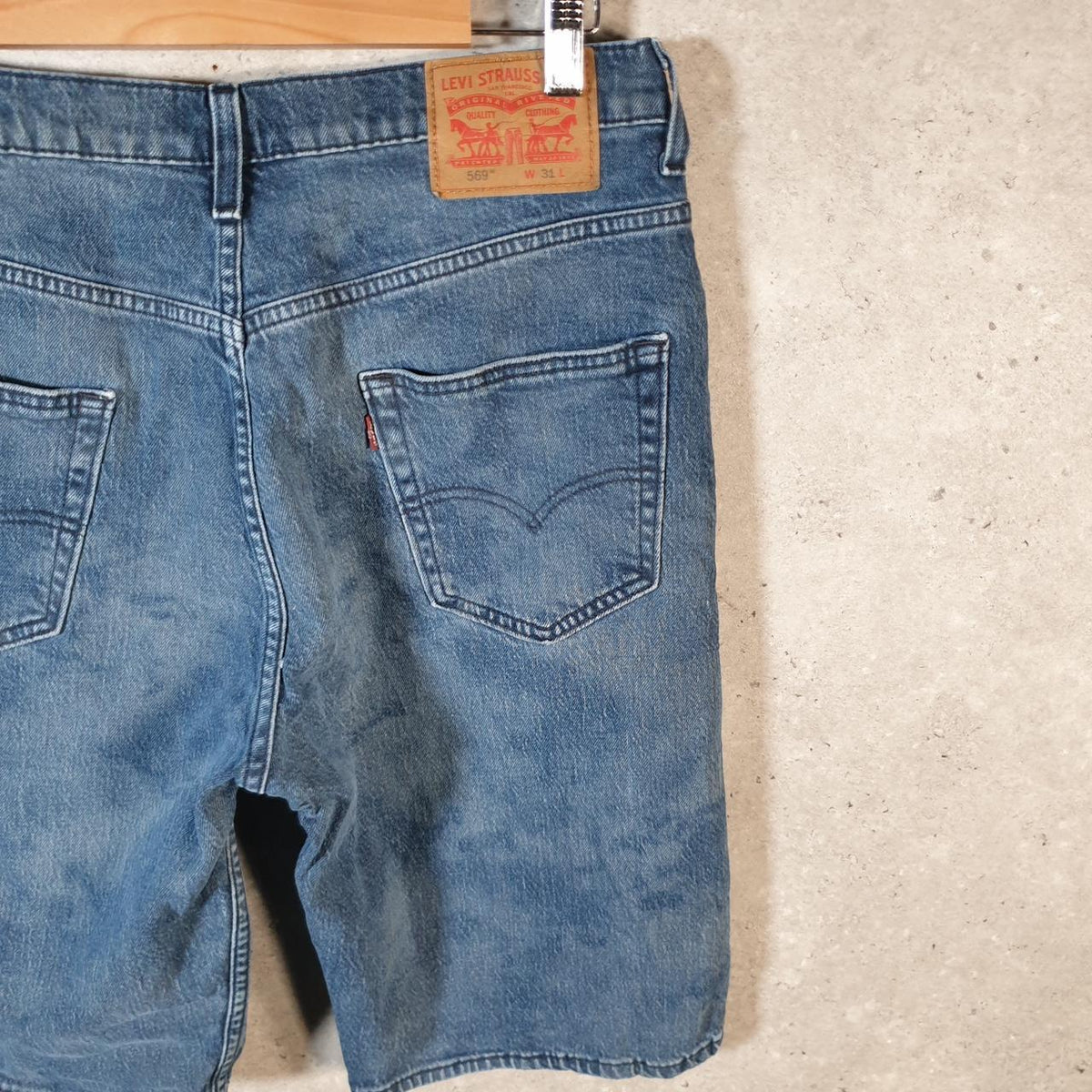 Vintage Levi’s 569 Baggy Shorts Jorts Cargo Men’s W31 Blue Relaxed Denim