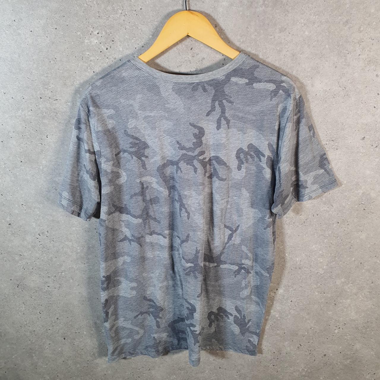 Vintage Nike Camouflage T Shirt Mens Large Grey Printed Logo Swoosh Athletic
