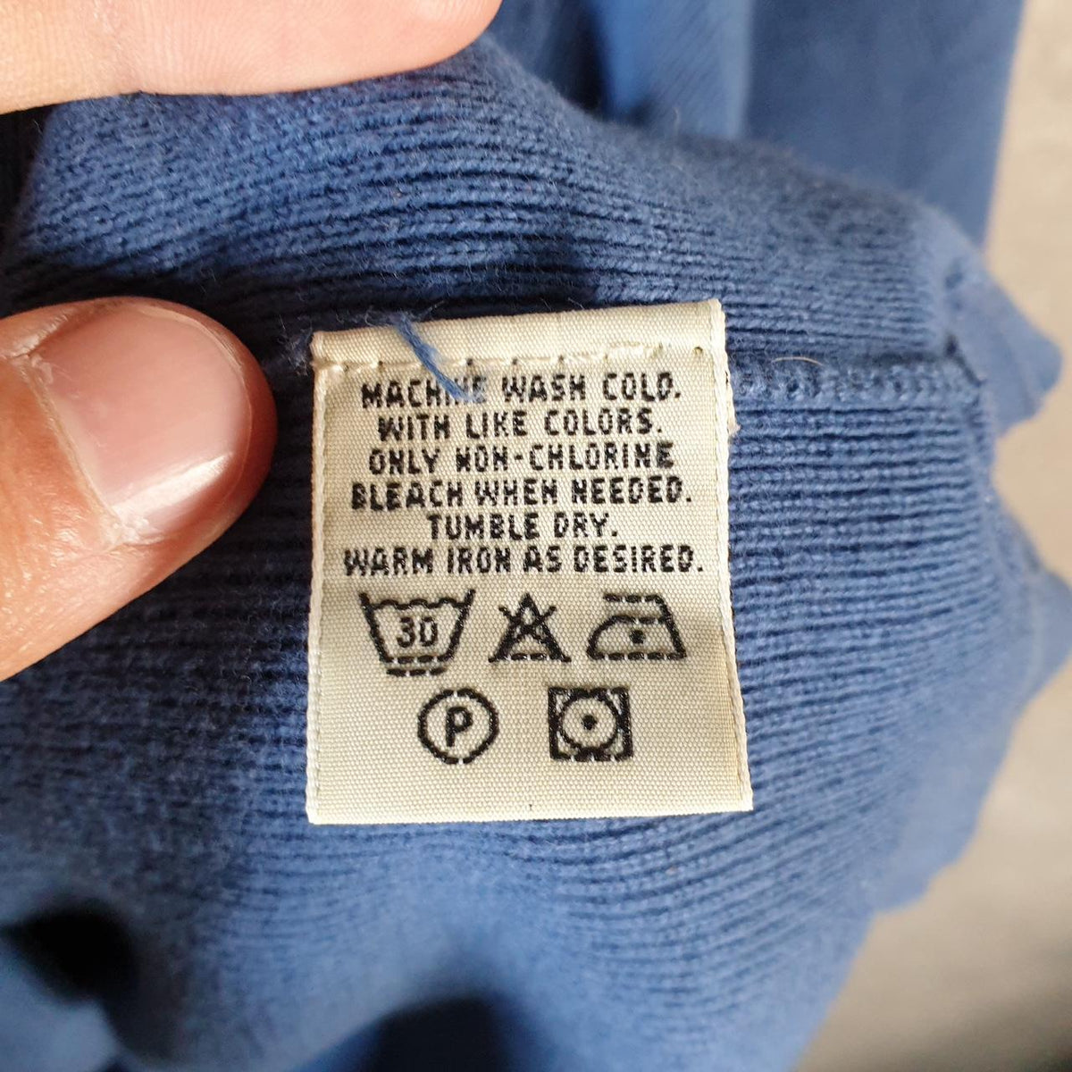 Vintage Eddie Bauer Knit Sweater Womens Medium Blue Y2K Pullover Pocket