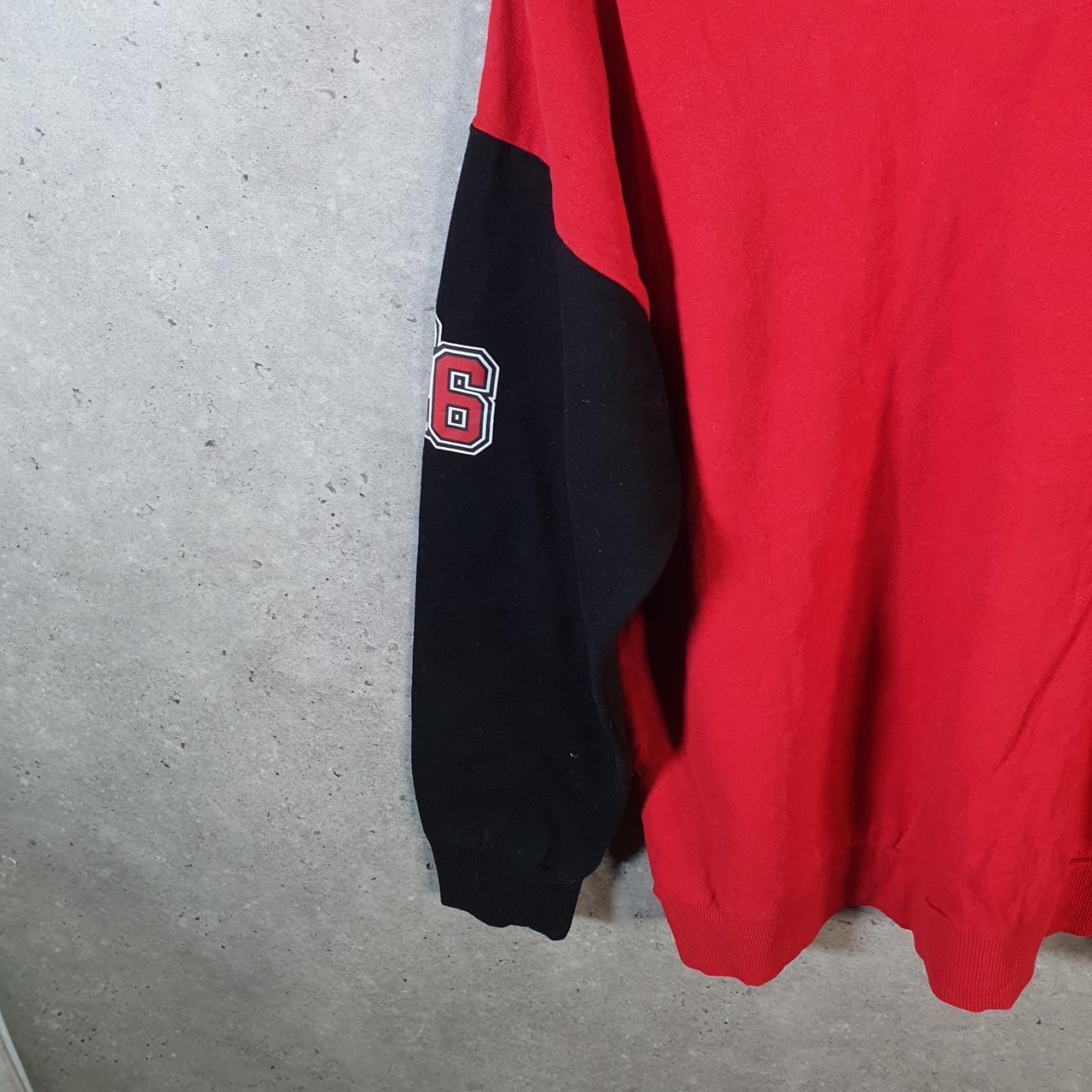 Vintage NBA Chicago Bulls Knit Sweater Men’s Medium Red Y2K Pullover American