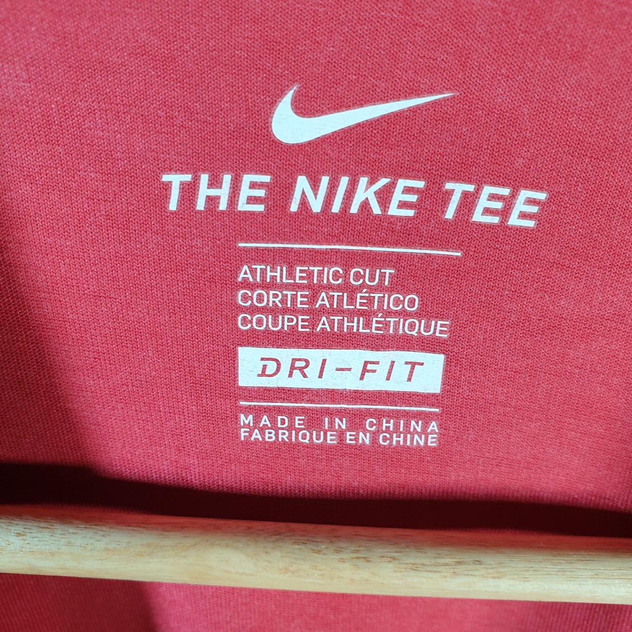 Vintage Nike Dri Fit Running T Shirt Men’s Large Red Swoosh Logo Athletic