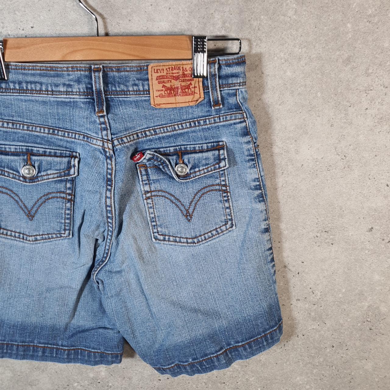 Vintage Levi’s Cut Off Baggy Shorts Jorts Cargo Womens W28 Blue Relaxed Denim