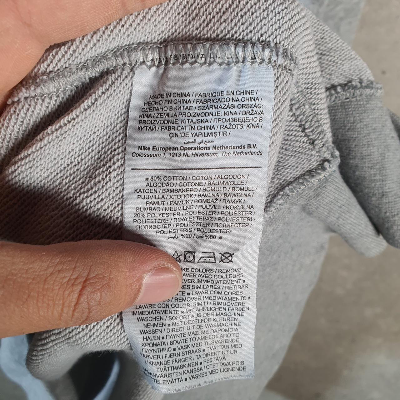 Vintage Nike Club Embroidered Sweatshirt Men’s Medium Grey Swoosh Y2K Pullover