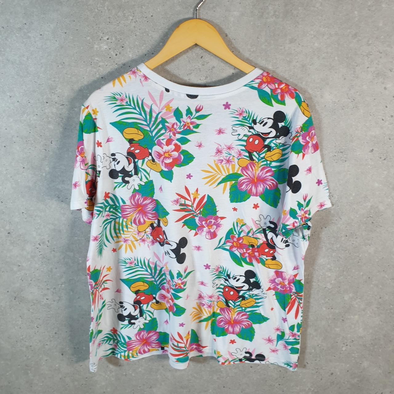 Vintage Disney Land All Over Print AOP T Shirt Womens XL White Logo Graphic Cartoon