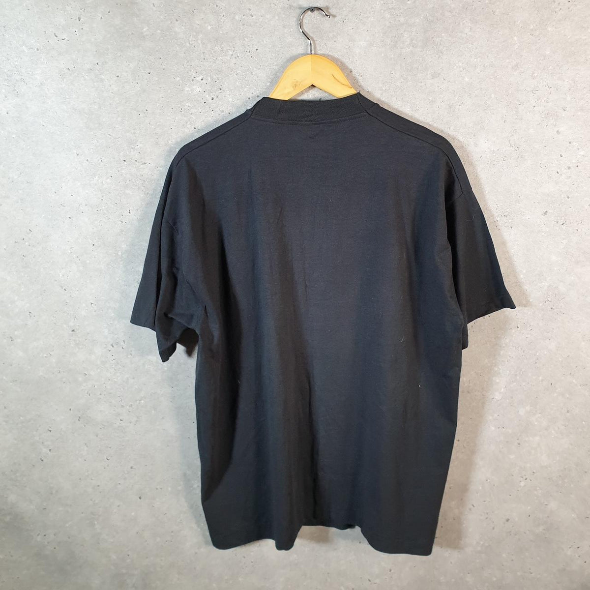 Vintage Fruit of the Loom Tommy Guns Garage Chicago 90s Single Stitch T Shirt Men’s XL Black C7908